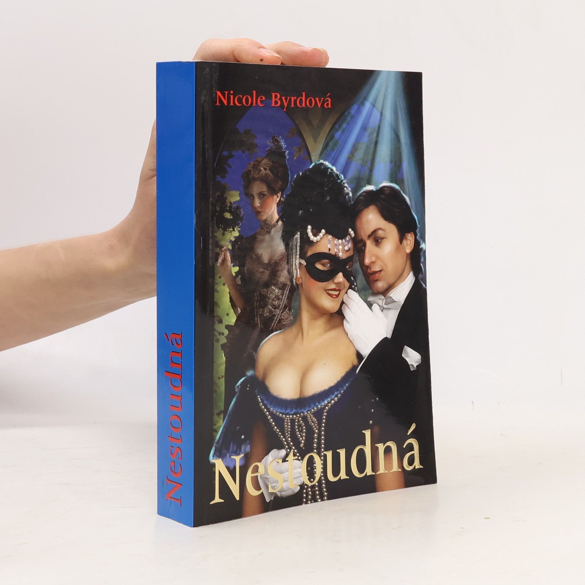 Nestoudná