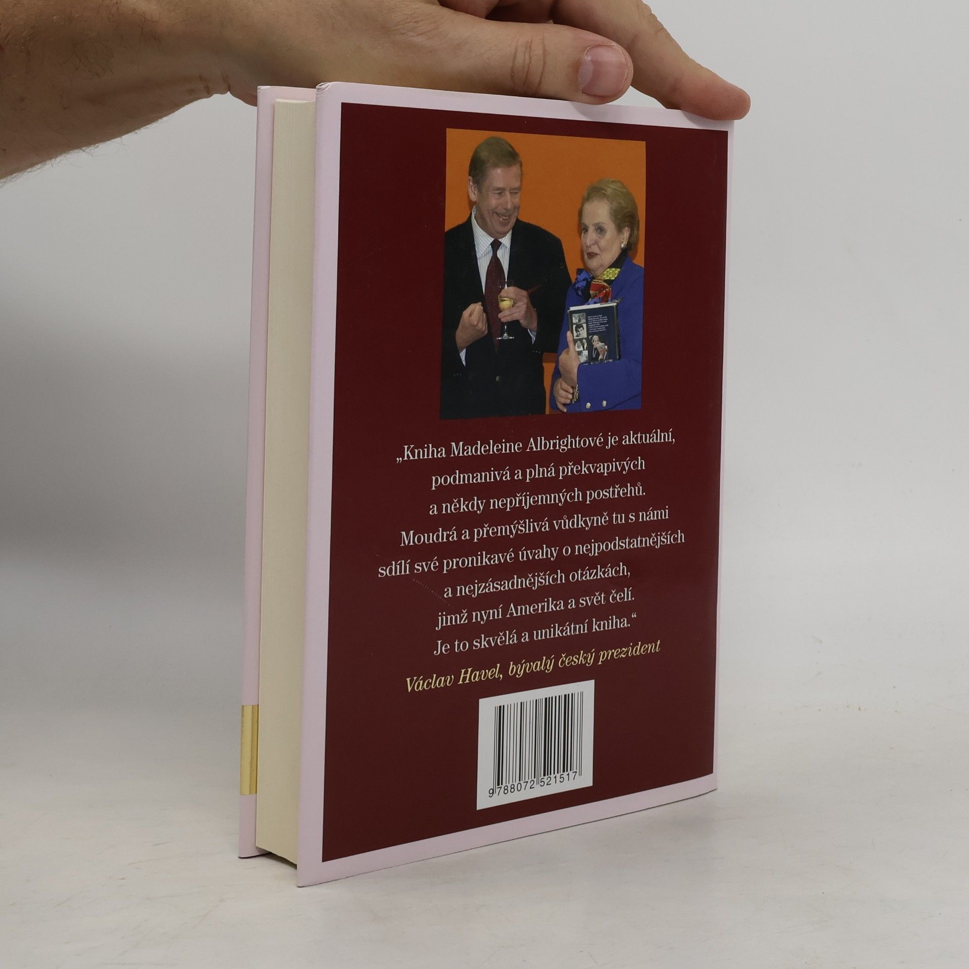 Madeleine Albrightová Mocní a všemohoucí