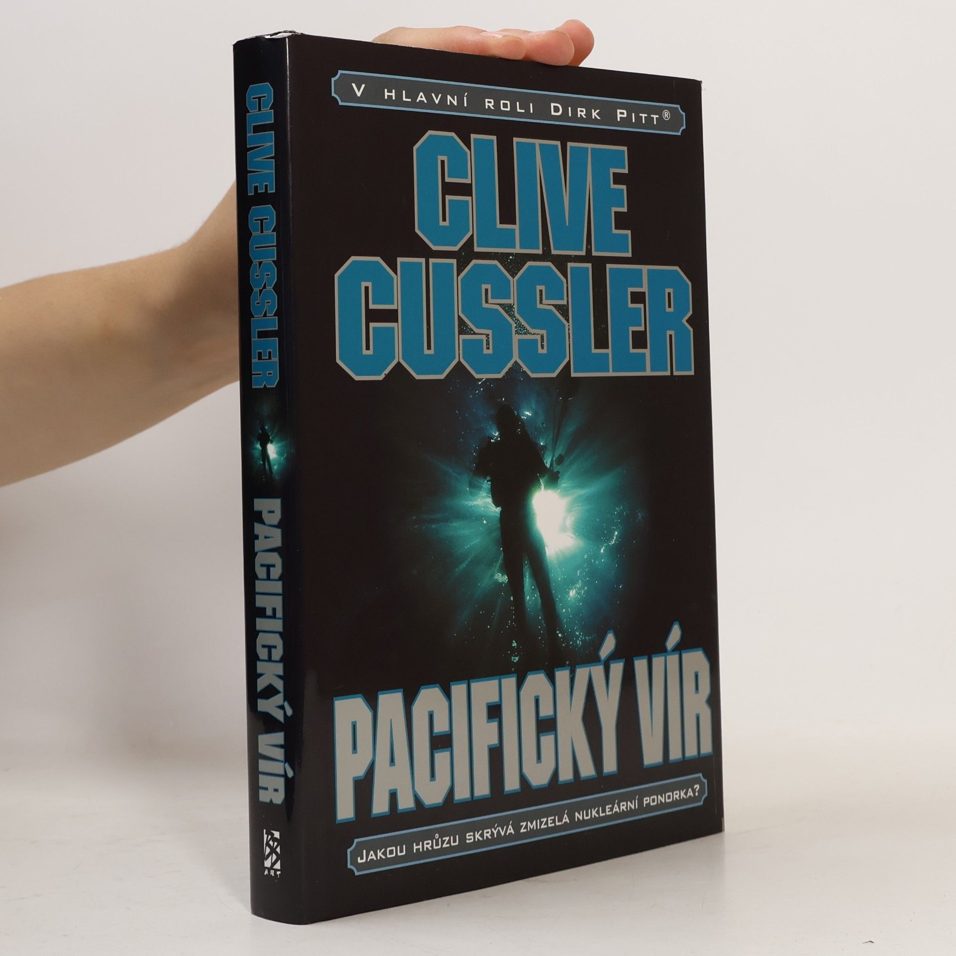 Clive Cussler Pacifický vír