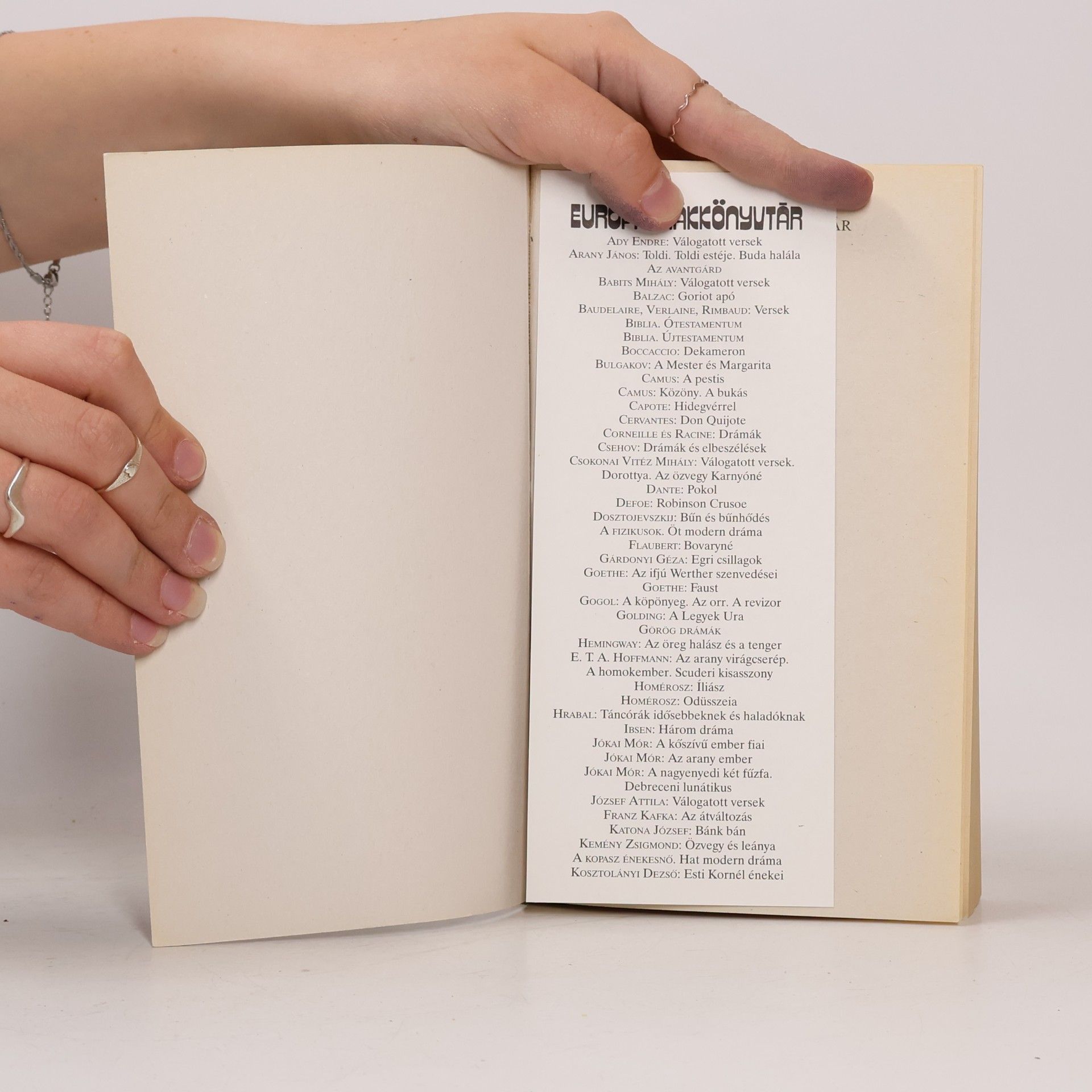 Various authors A kopasz énekesnő