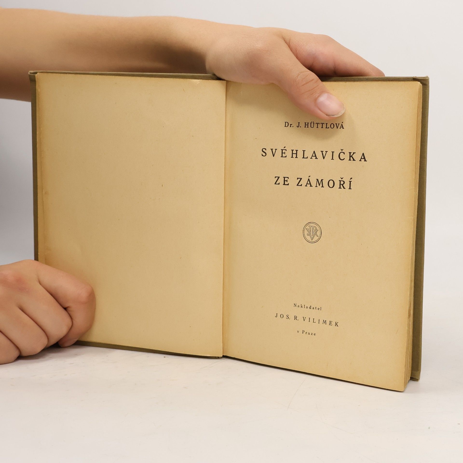 J. Hüttlová Svéhlavička ze zámoří