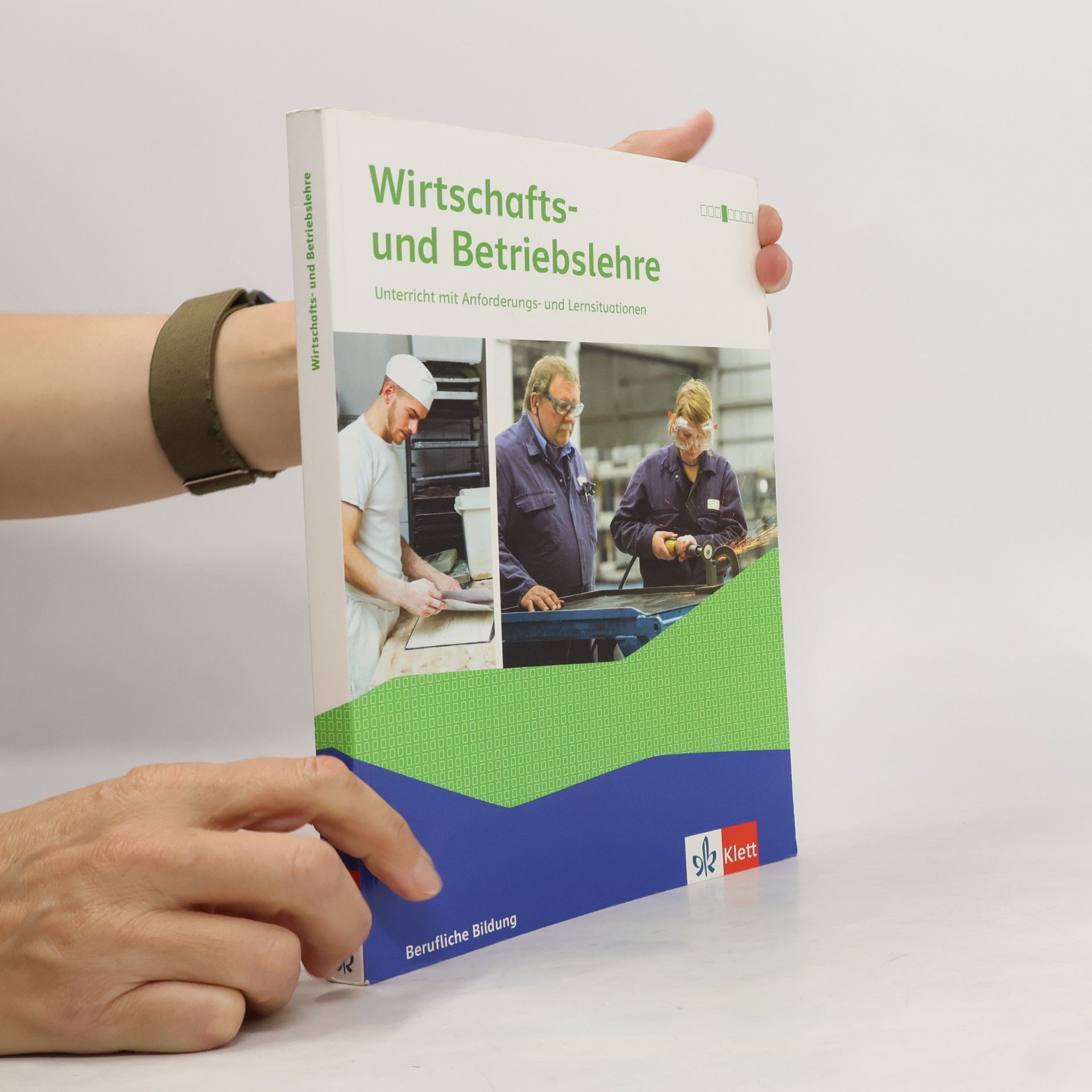 Peter Nabholz Schülerbuch mit Online-Angebot