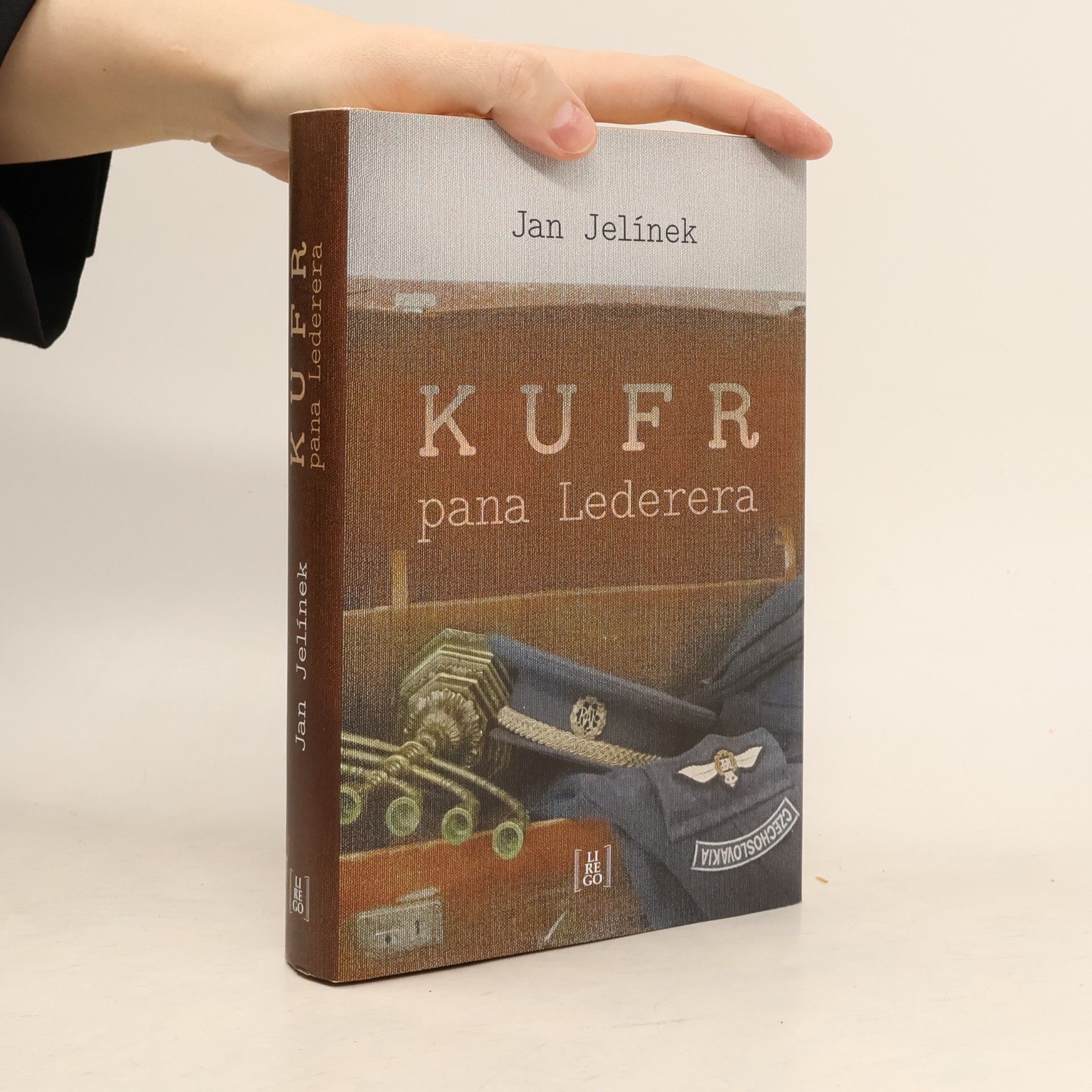 Jan Jelinek Kufr pana Lederera