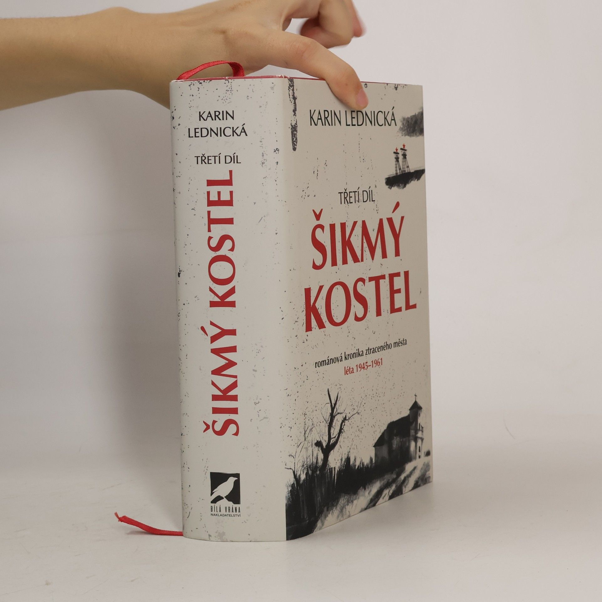 Karin Lednická Šikmý kostel 3