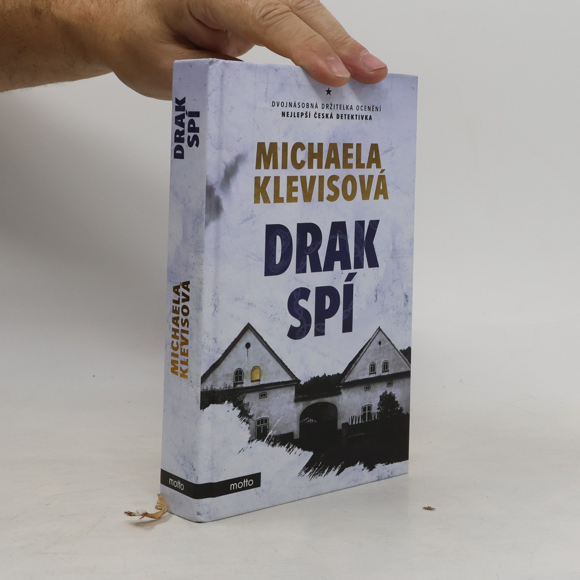 Drak spí