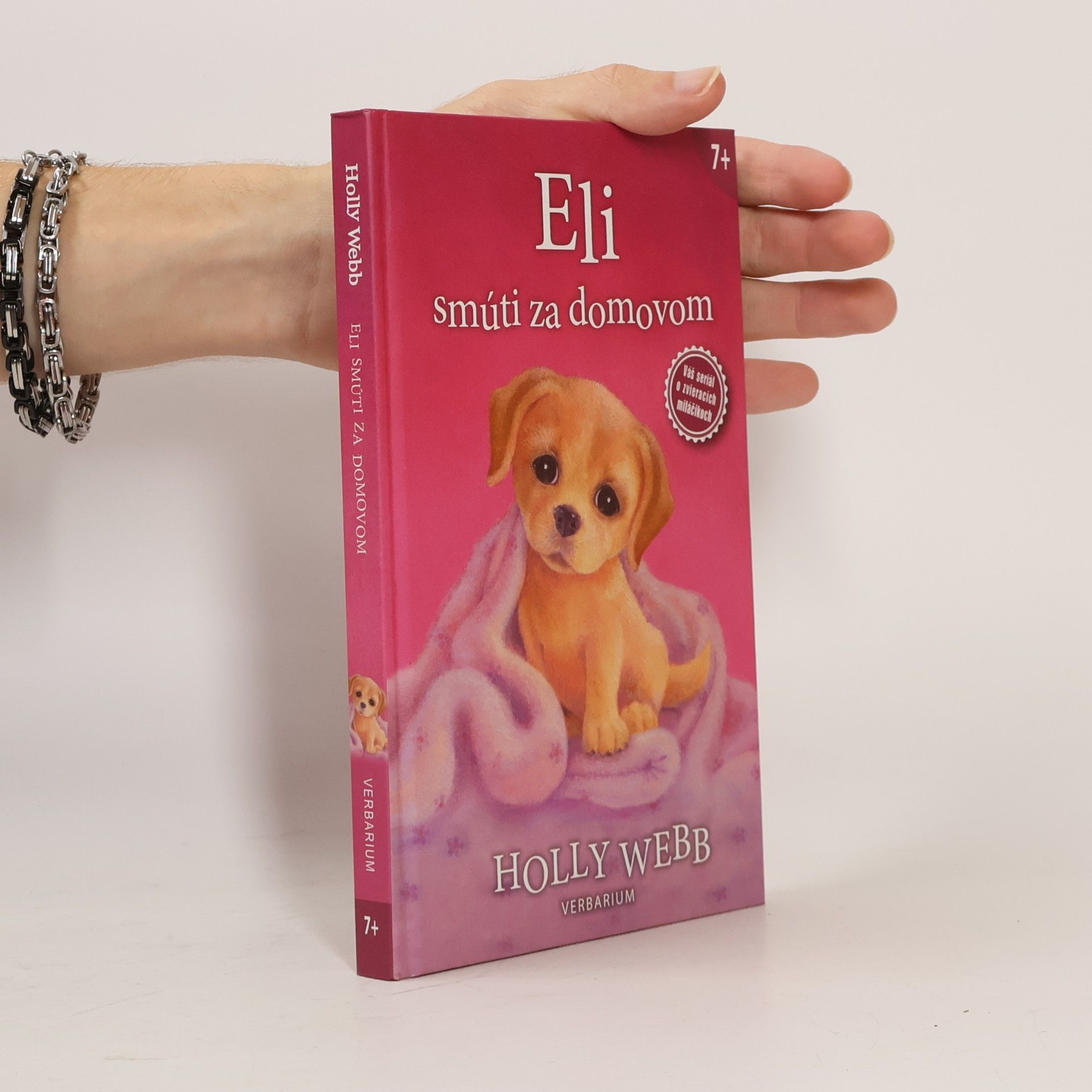 Holly Webbová Eli smúti za domovom