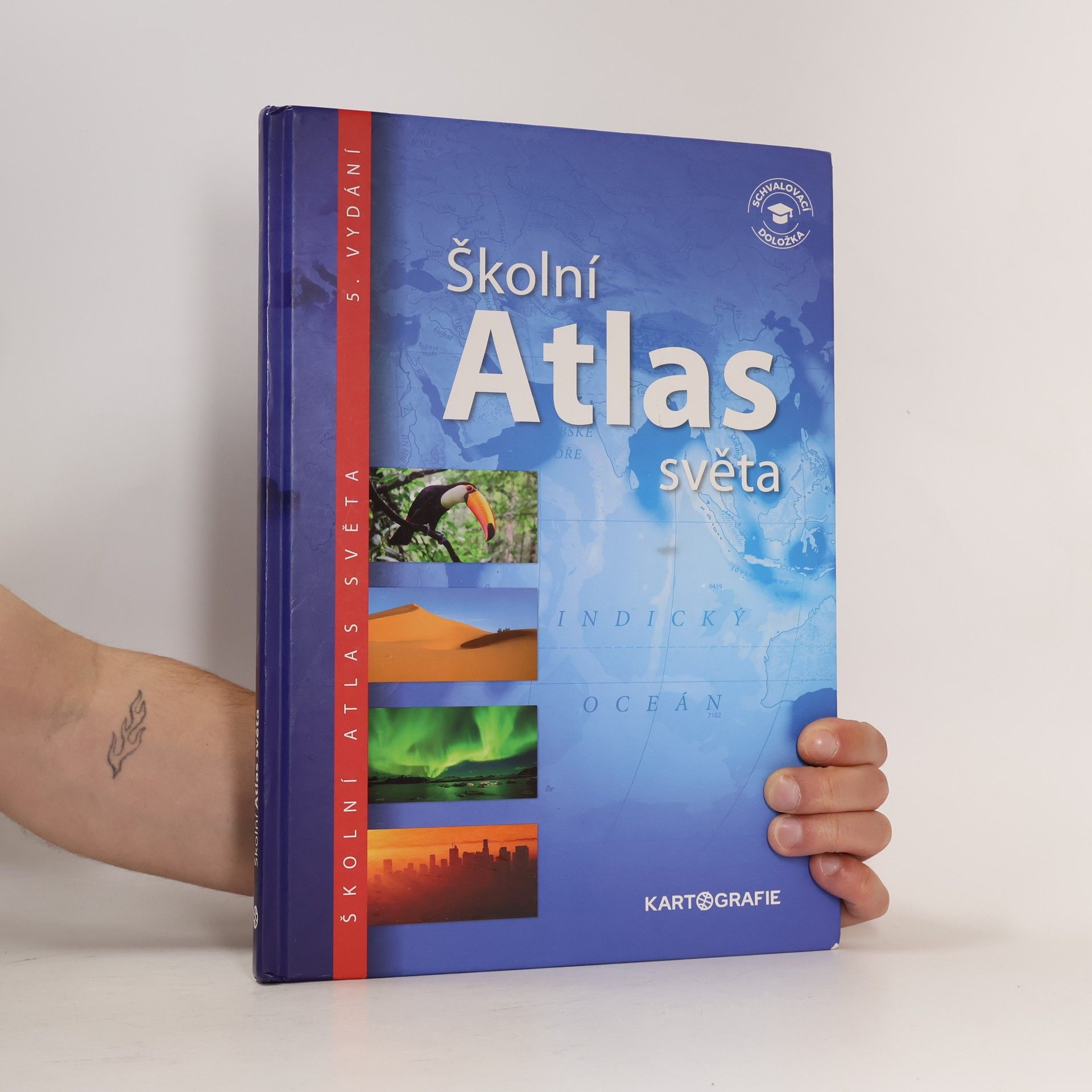 Kolektiv autorů Školní atlas světa