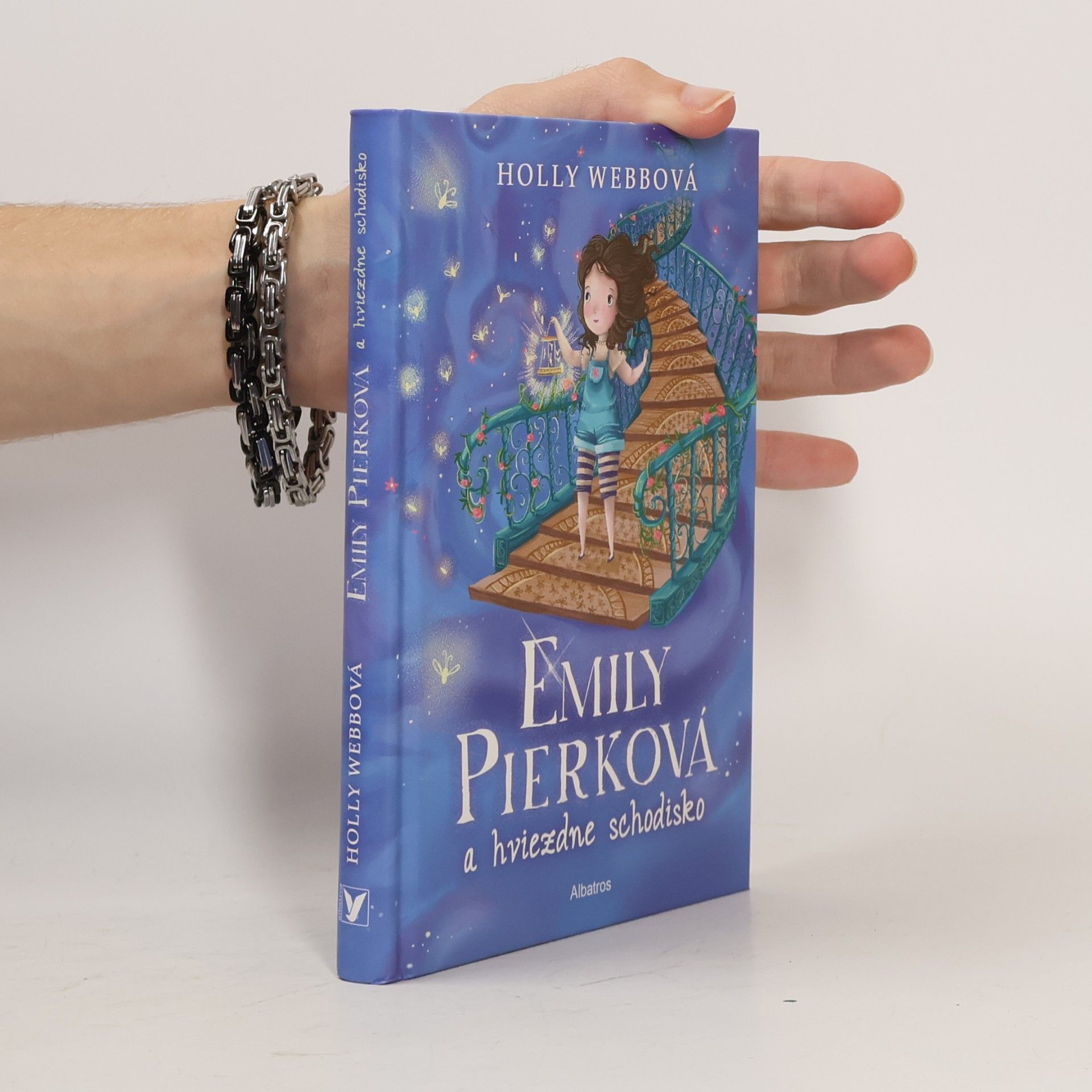 Holly Webb Emily Pierková a hviezdne schodisko
