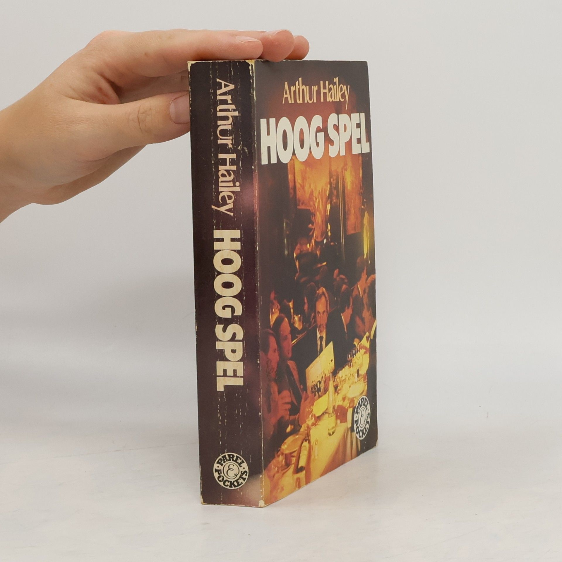 Arthur Hailey Parel pockets: Hoog spel