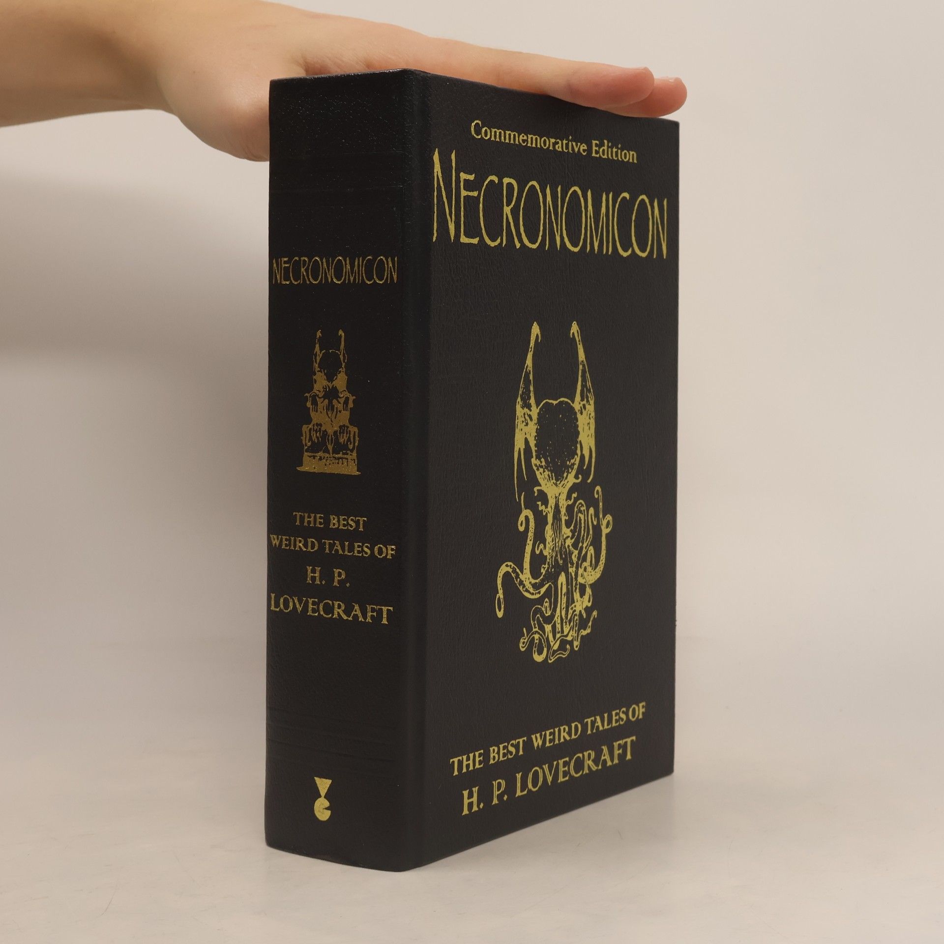 Howard Phillips Lovecraft Necronomicon