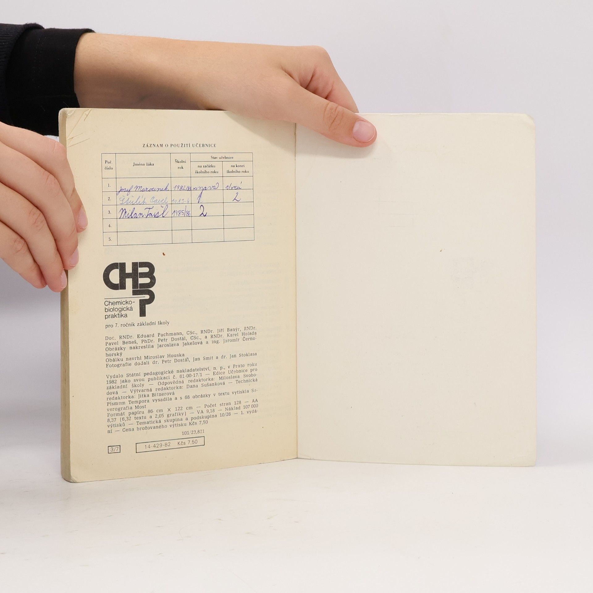 Various authors Chemicko-biologická praktika pro 7. ročník ZŠ