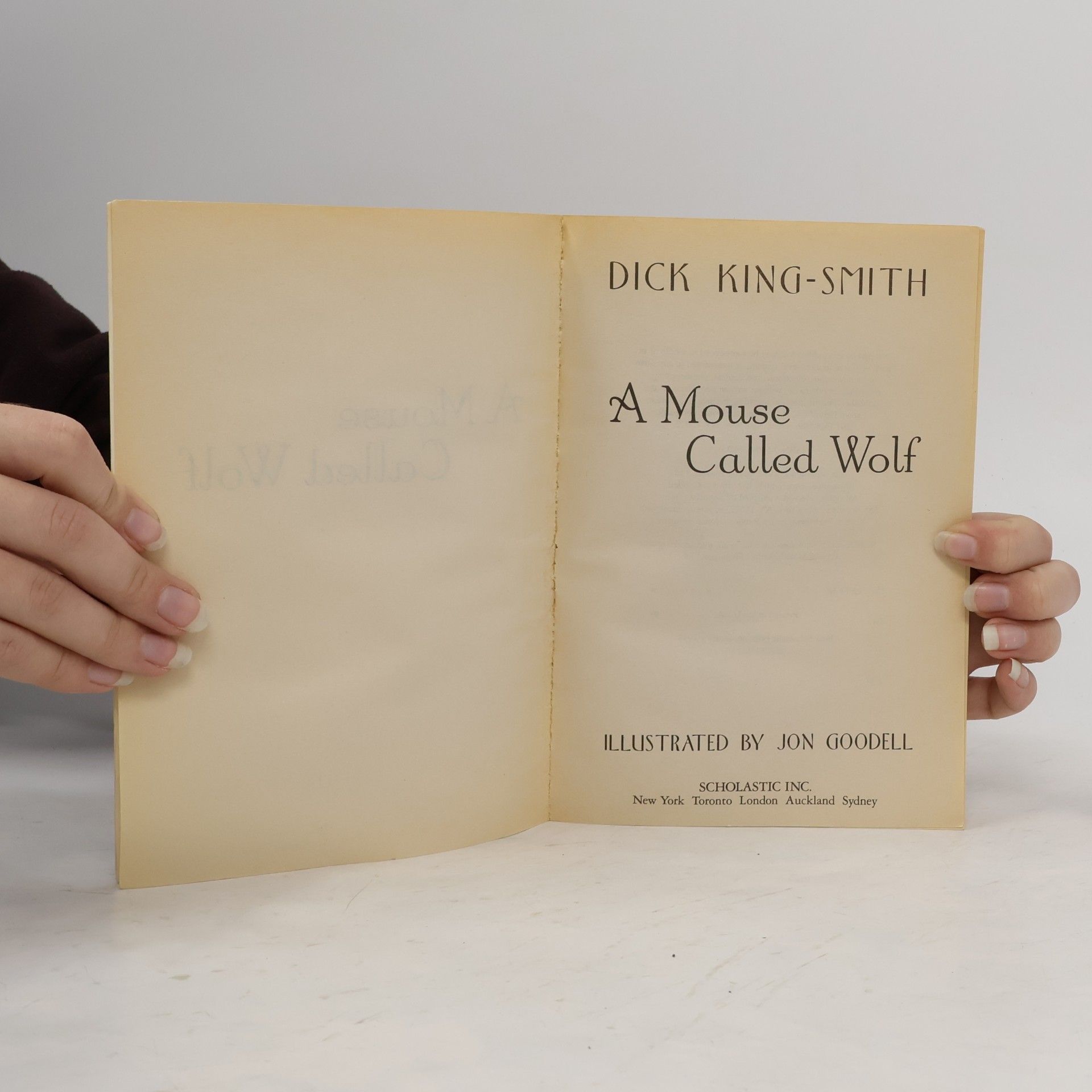 Dick King-Smith A Mouse Called Wolf