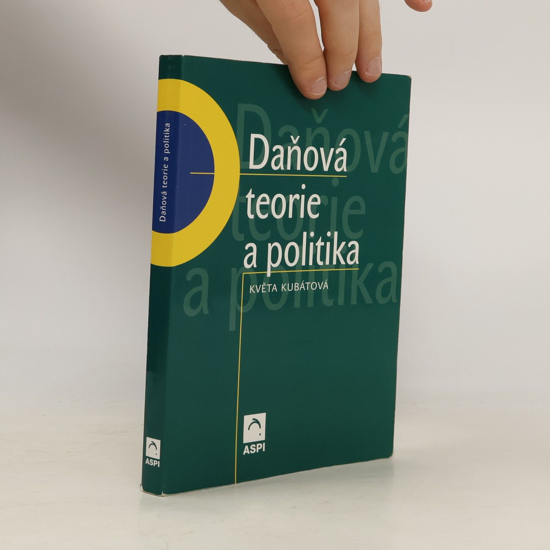 Daňová teorie a politika