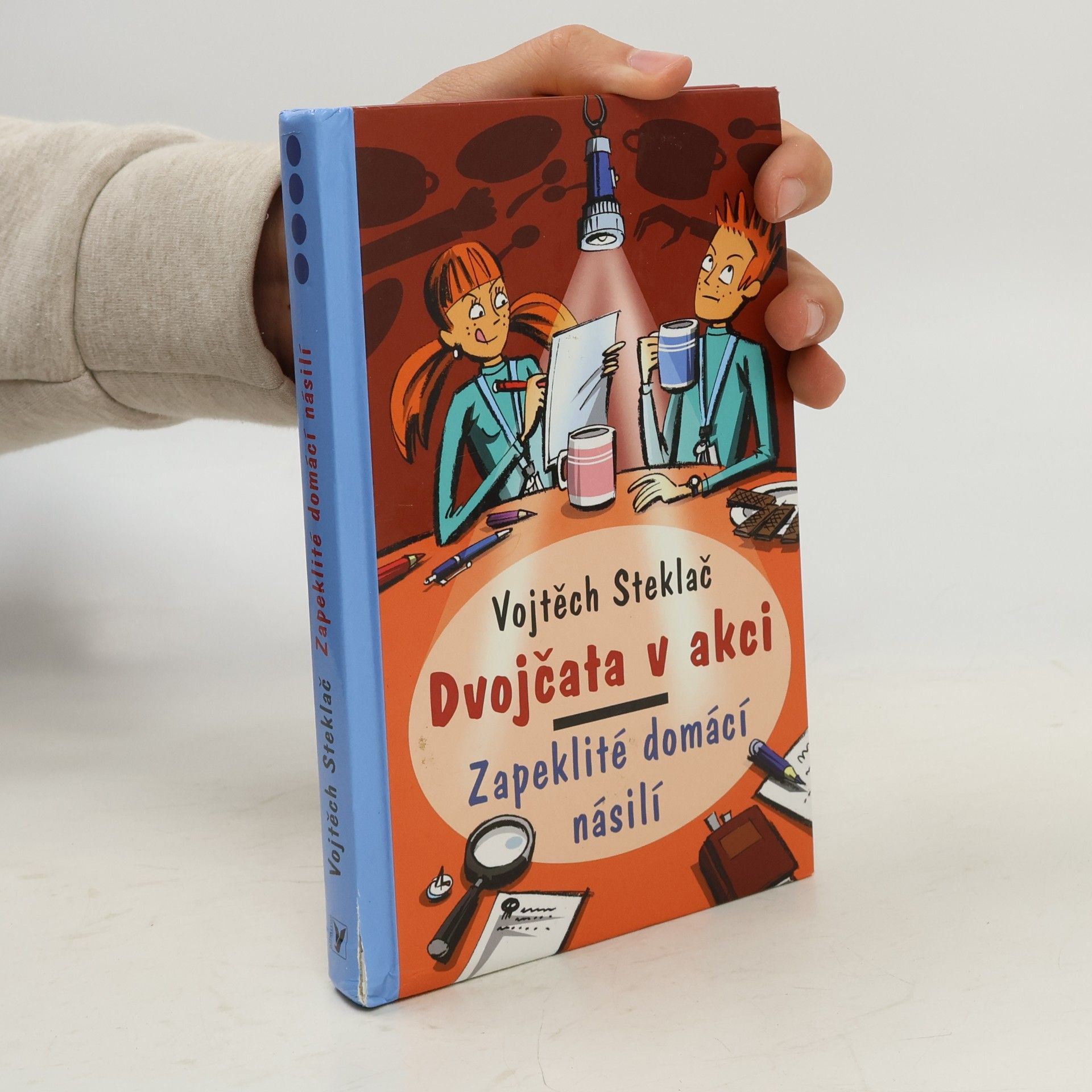 Dvojčata v akci. Zapeklité domácí násilí