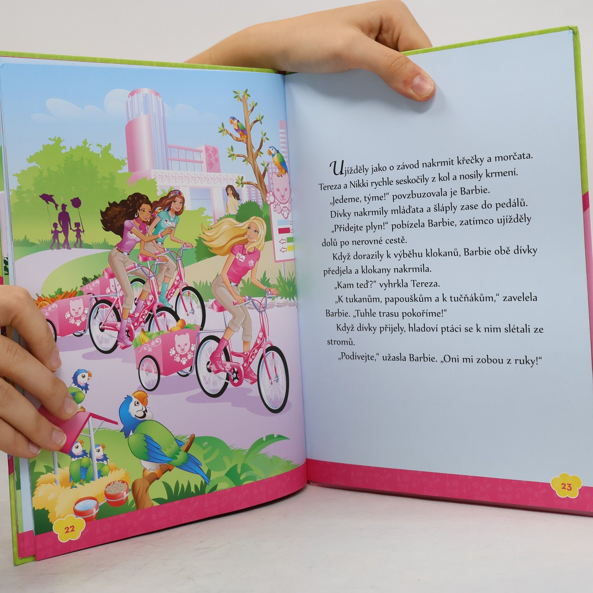Various authors Barbie - Ošetřovatelka zvířat