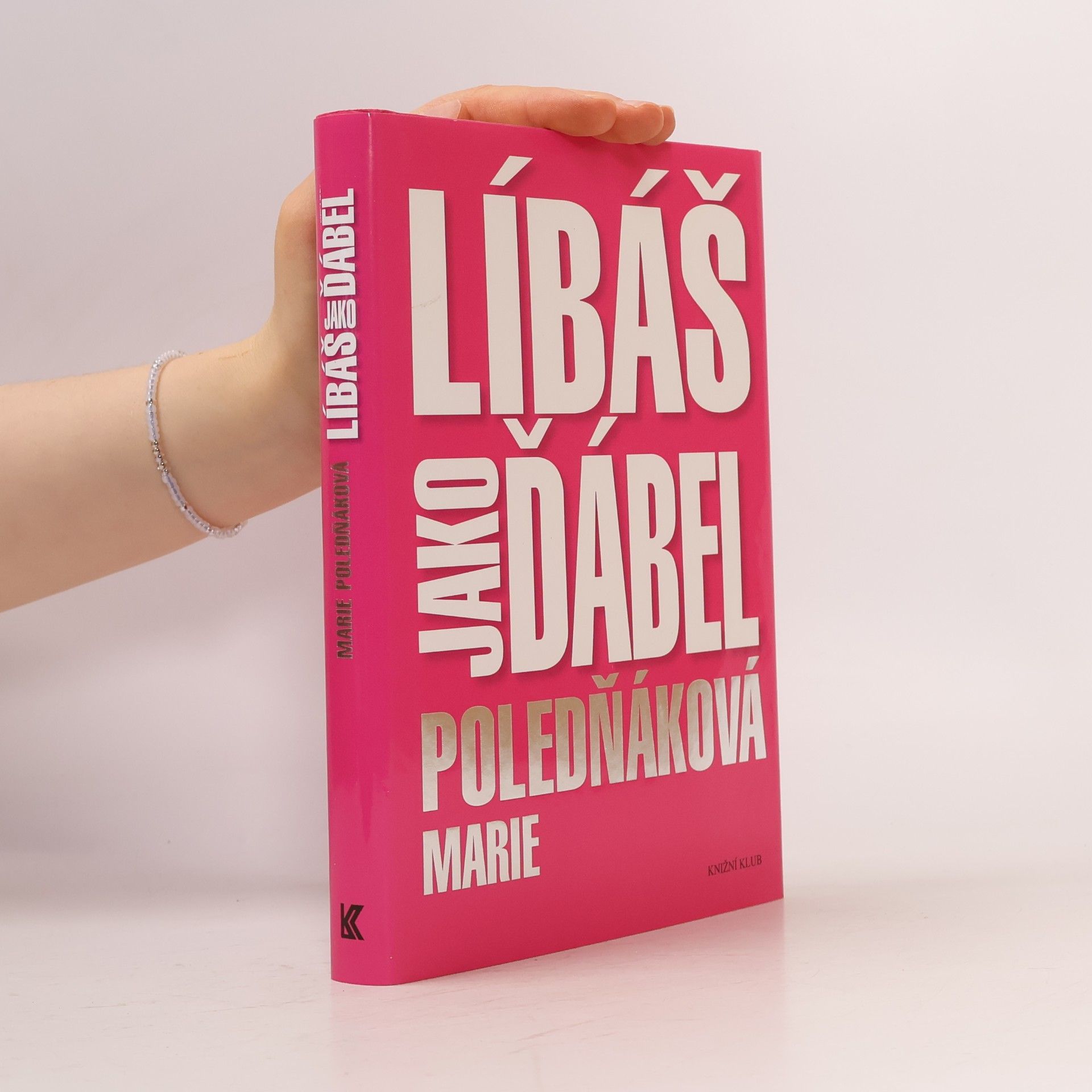 Marie Poledňáková Líbáš jako ďábel