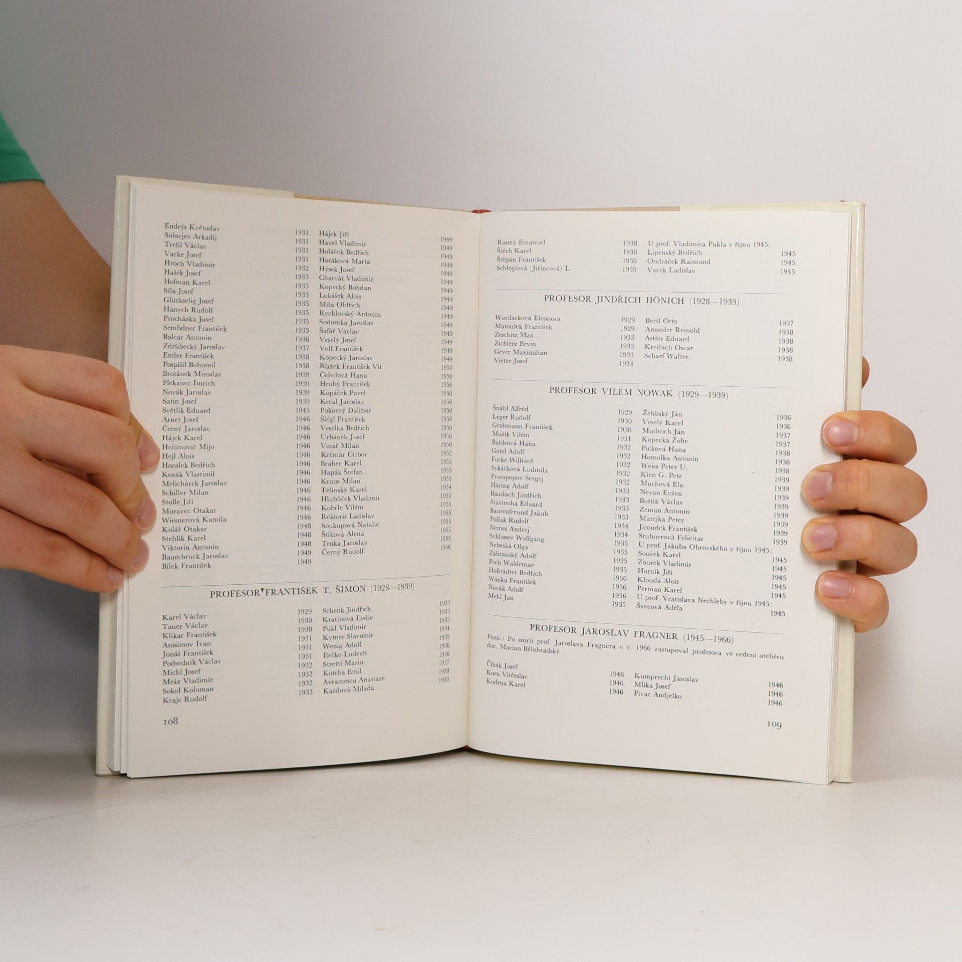 Jiří T. Kotalík Almanach Akademie výtvarných umění v Praze - k 180. výročí založení (1799-1979)