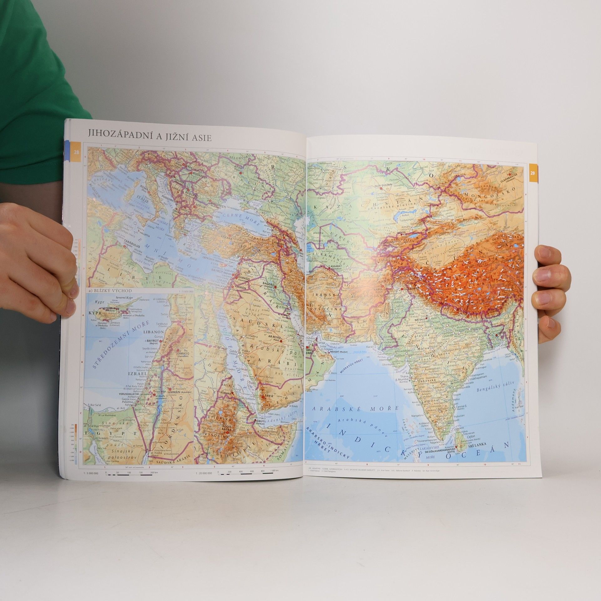 Autorenkollektiv Atlas světa pro každého