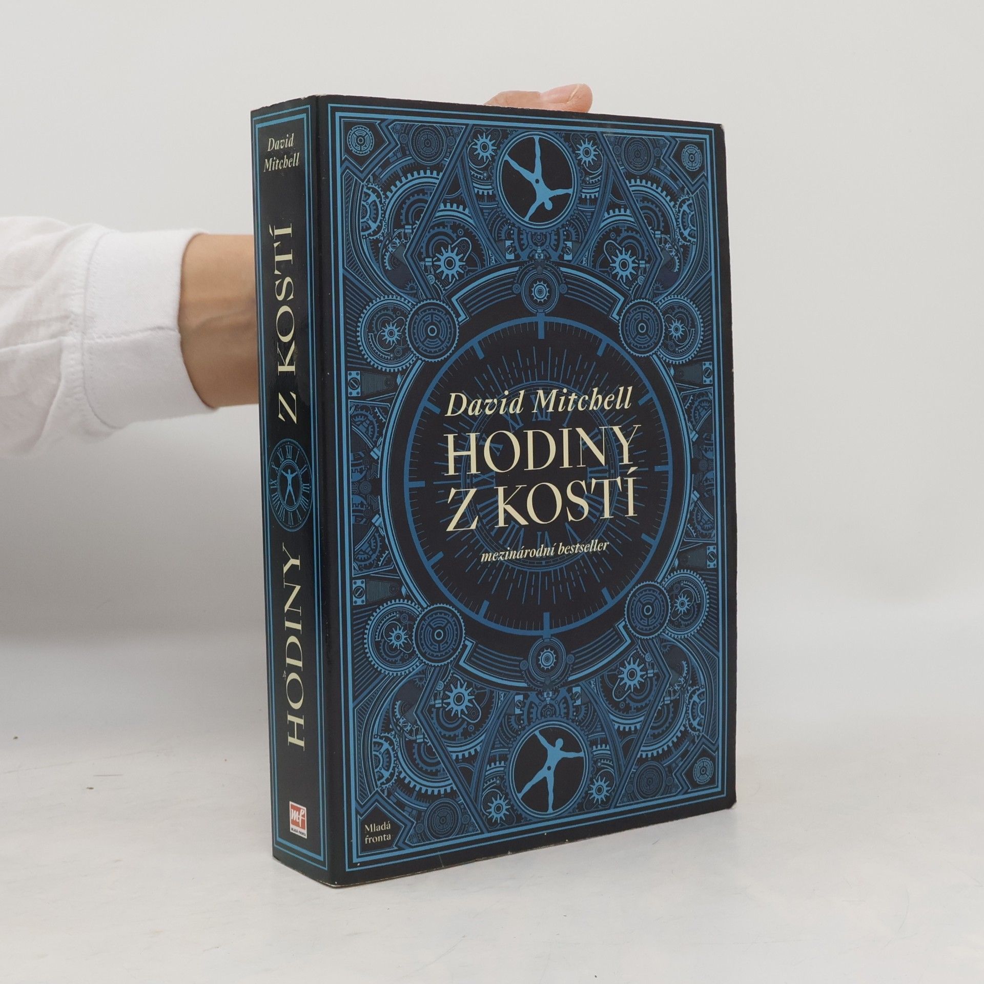 David Mitchell Hodiny z kostí