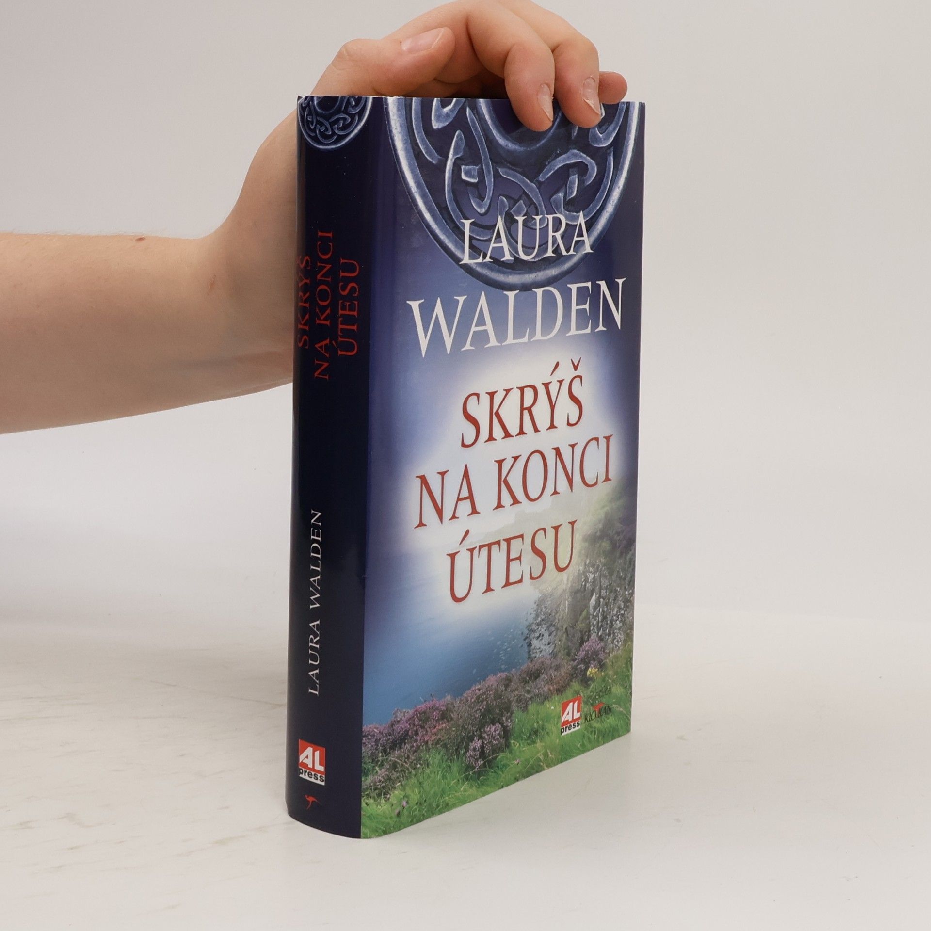 Laura Walden Skrýš na konci útesu