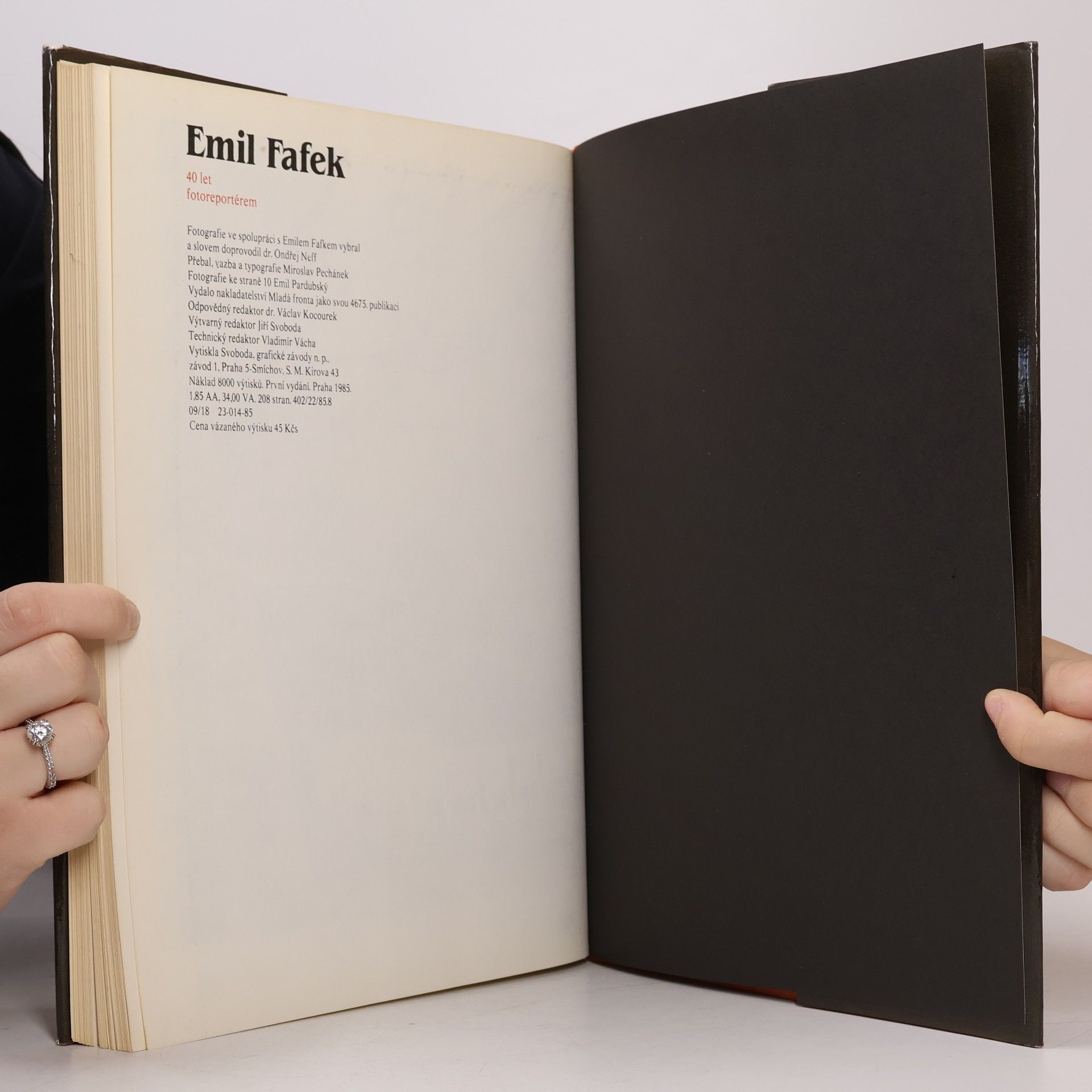 Ondřej Neff Emil Fafek. 40 let fotoreportérem