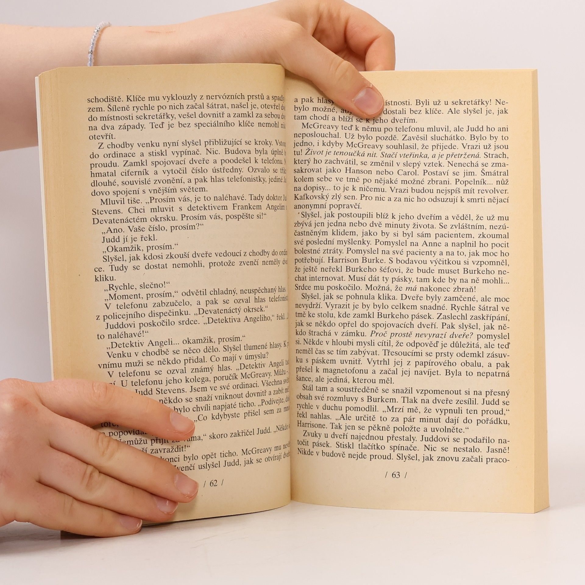 Sidney Sheldon Tvář bez masky