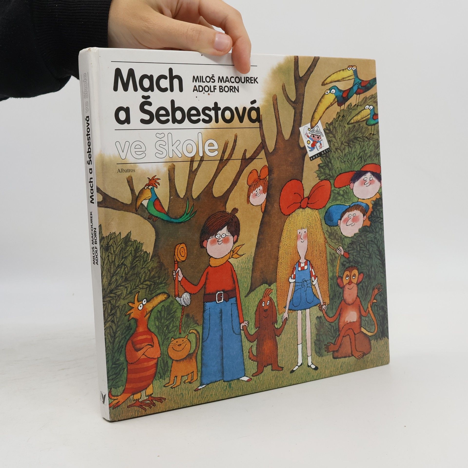 Miloš Macourek Mach a Šebestová ve škole
