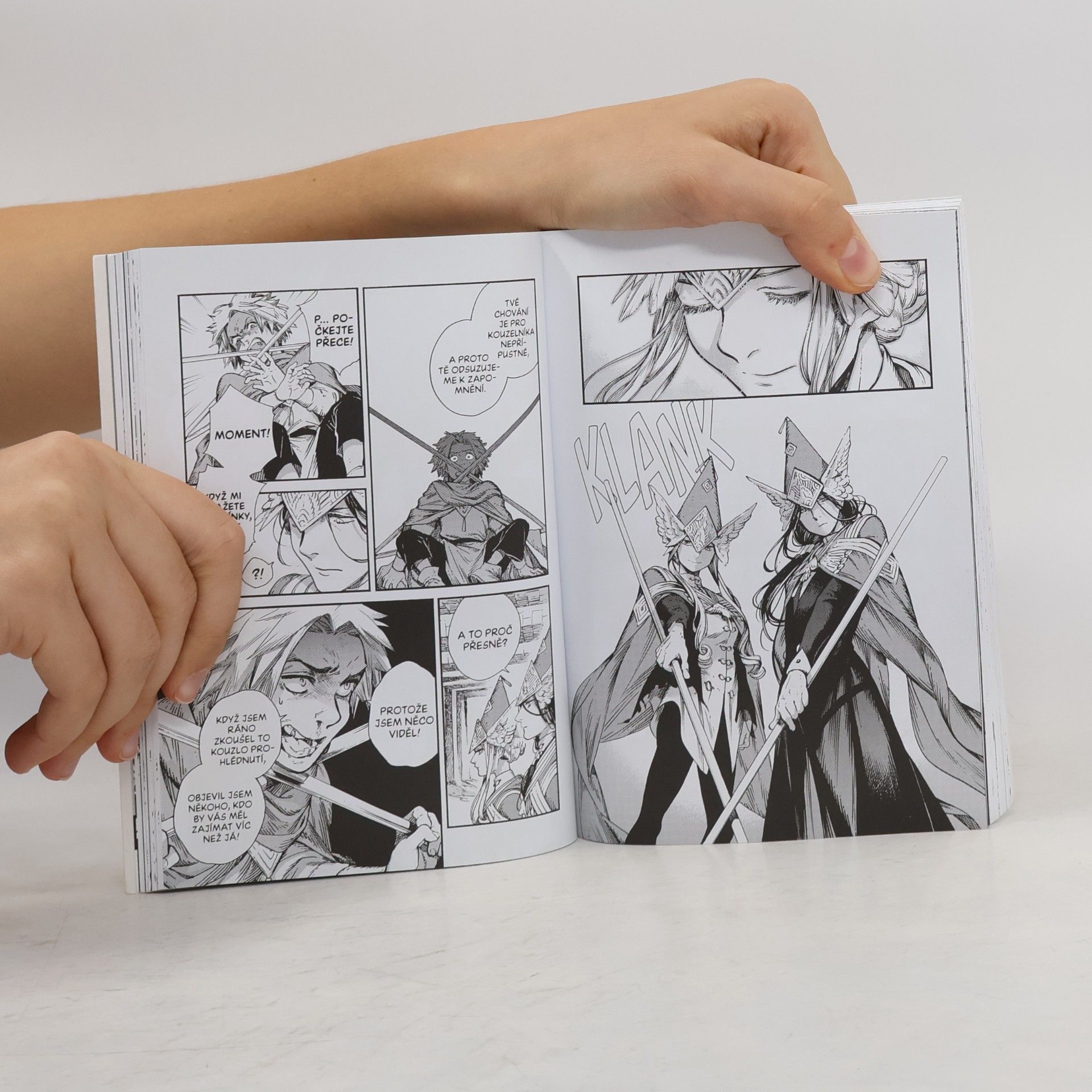 Kamome Shirahama Ateliér špičatých klobouků 9