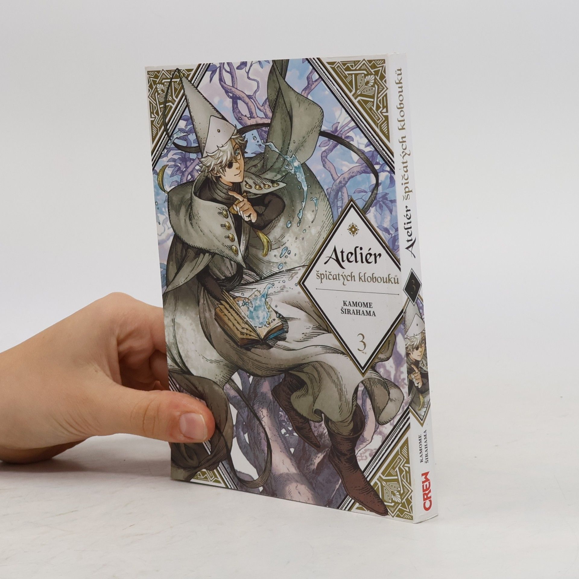 Kamome Shirahama Ateliér špičatých klobouků 3