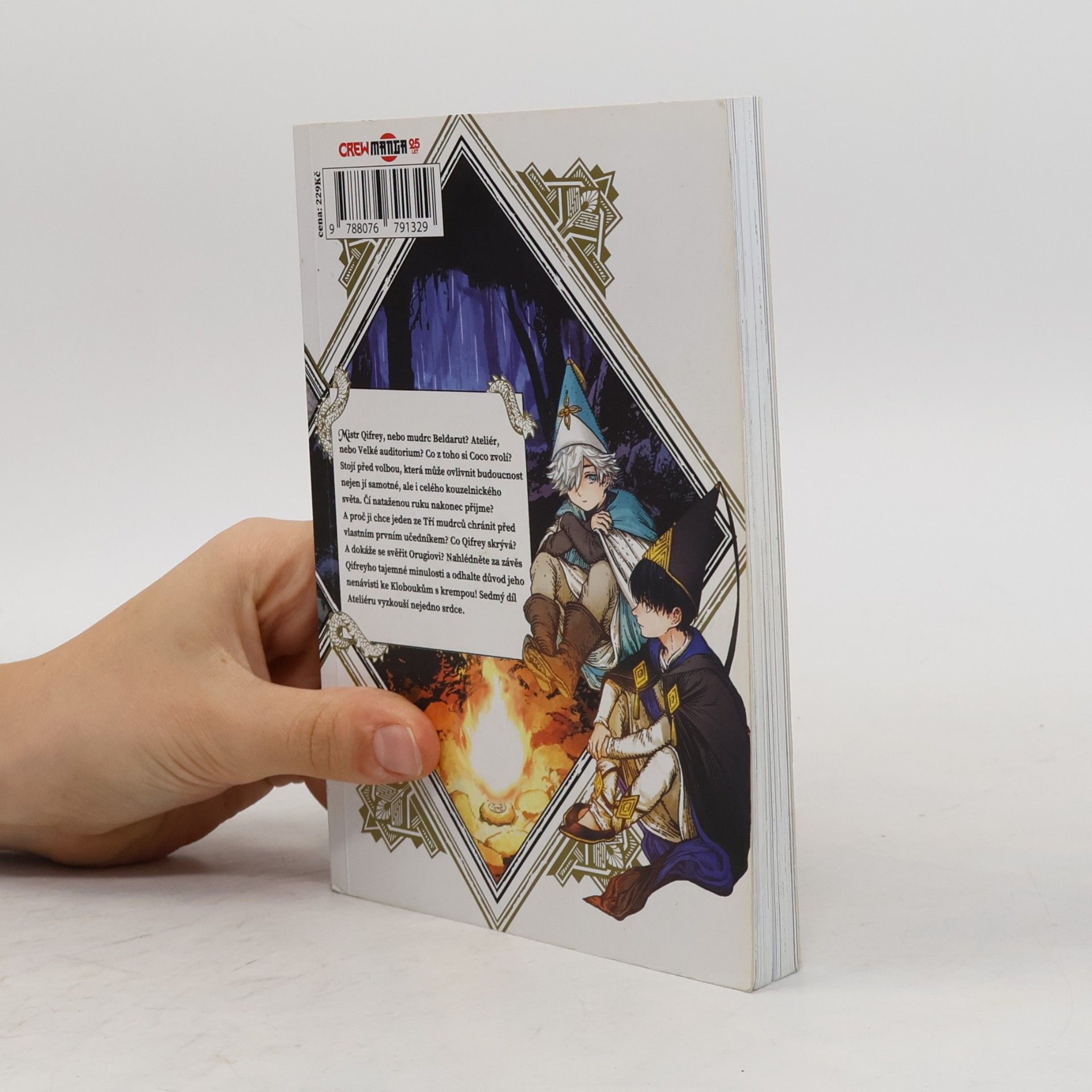 Kamome Shirahama Ateliér špičatých klobouků. 7