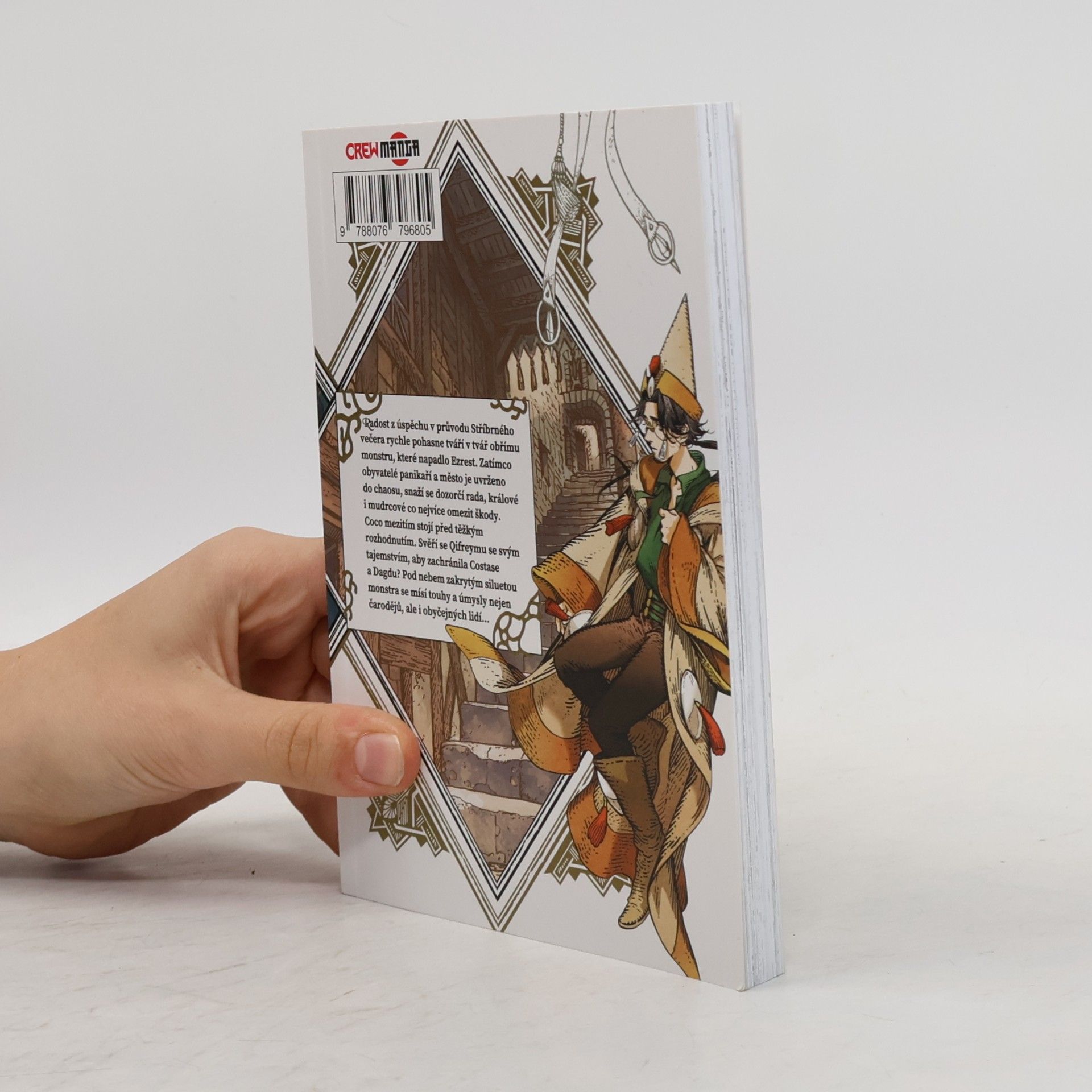 Kamome Shirahama Ateliér špičatých klobouků 12