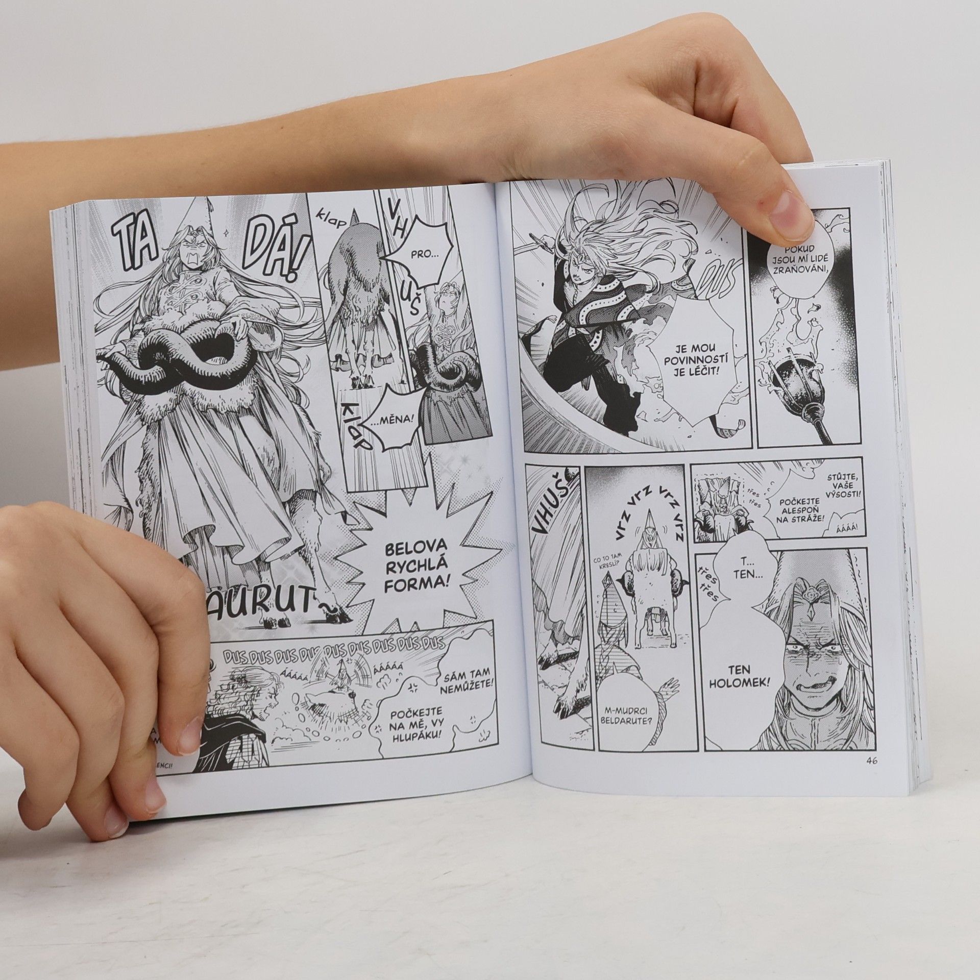 Kamome Shirahama Ateliér špičatých klobouků 12