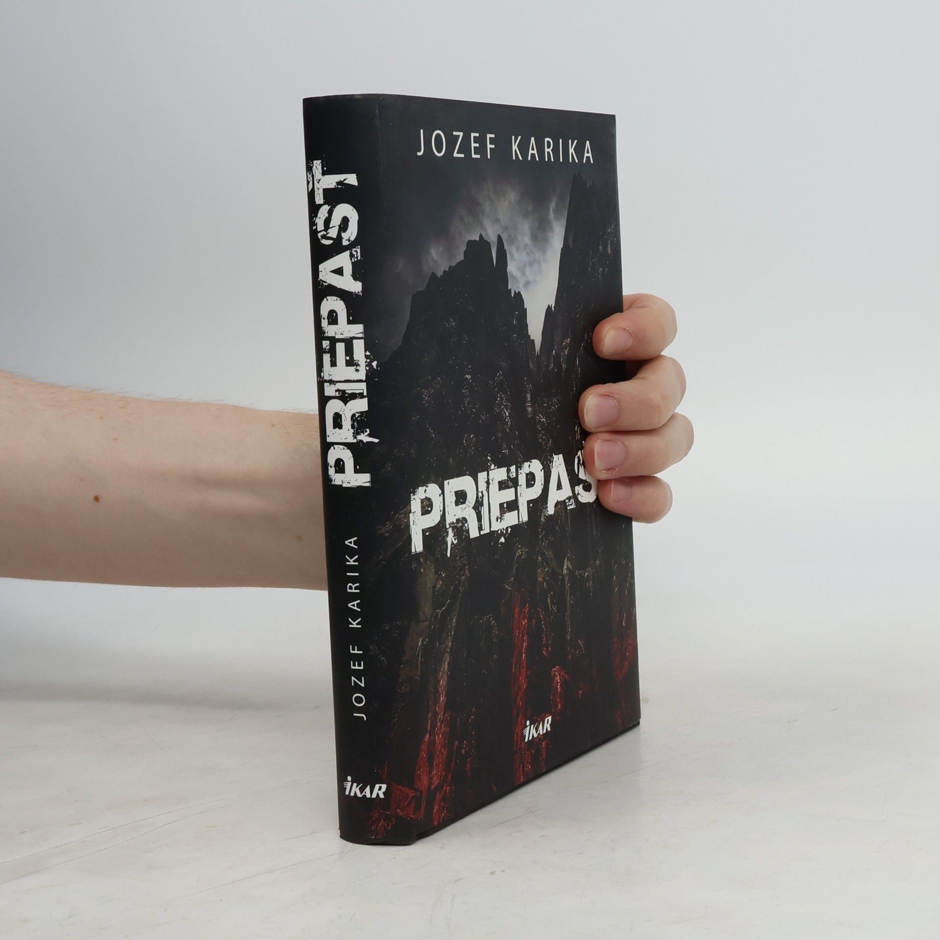 Jozef Karika Priepasť