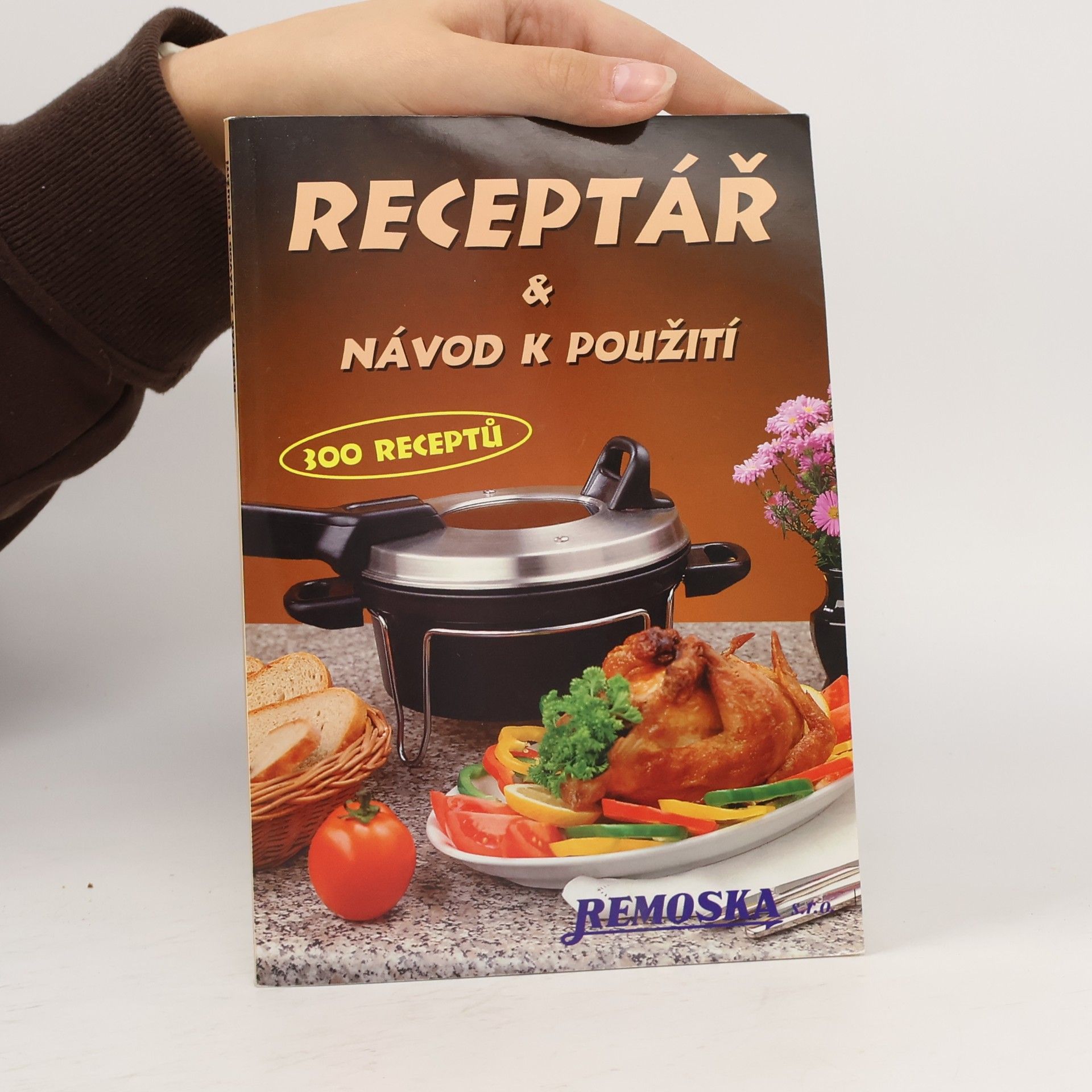 Autores varios Receptář a návod k použití. 300 receptů