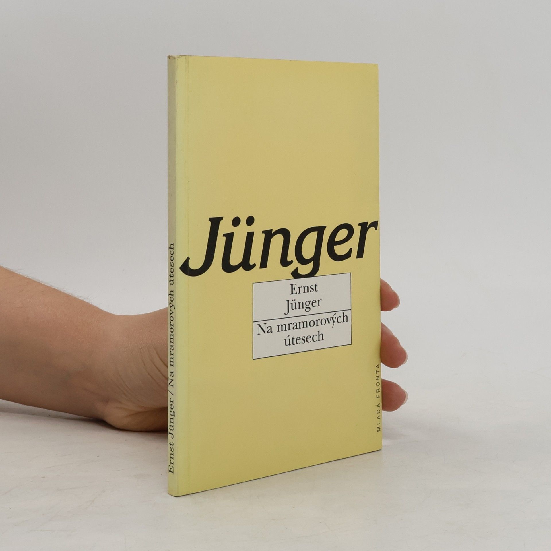 Ernst Jünger Na mramorových útesech