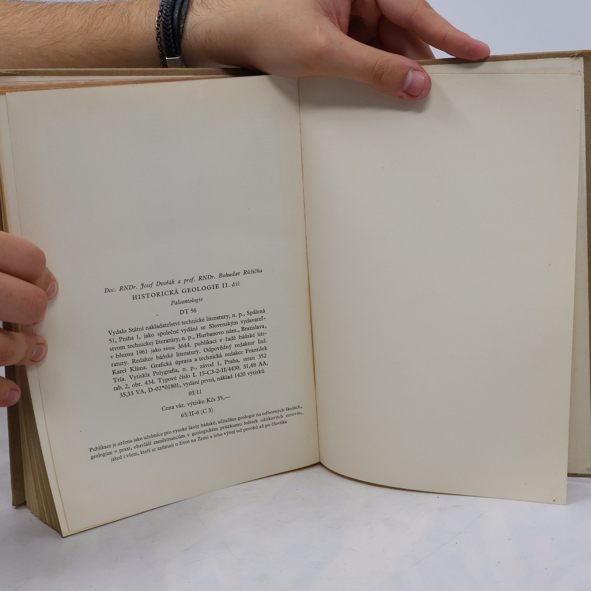 Josef Dvořák Historická geologie II. Paleontologie