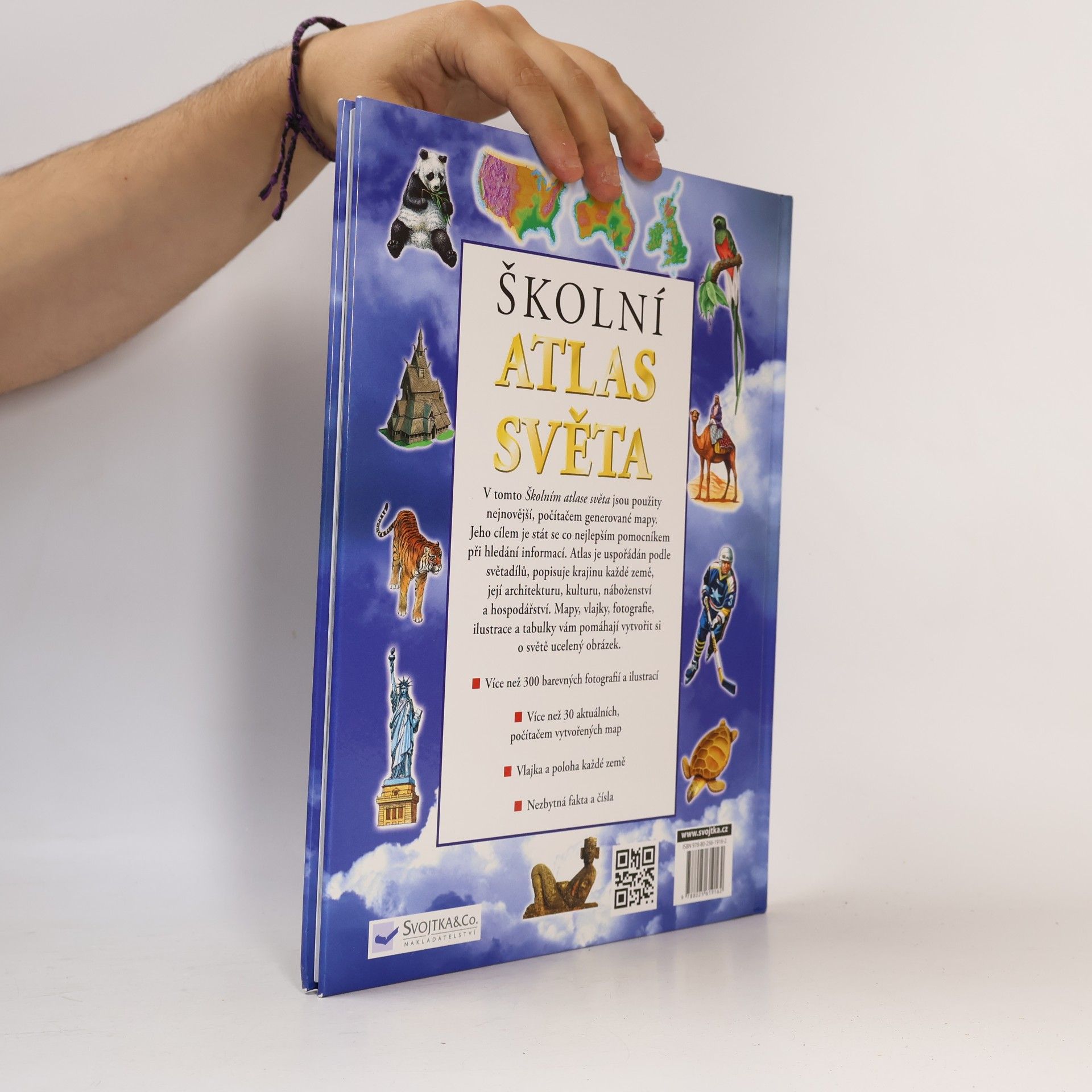 Philip Steele Školní atlas světa