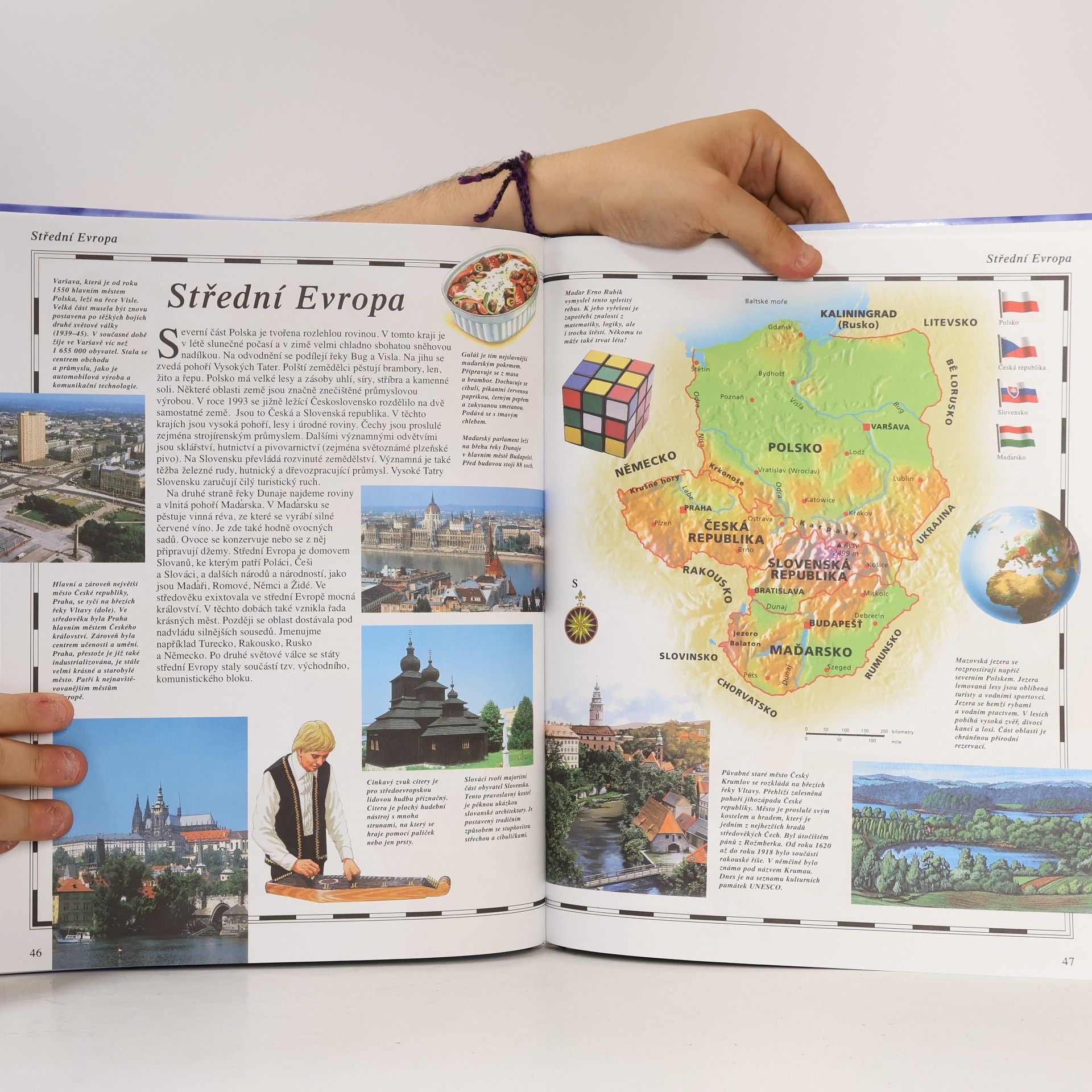 Philip Steele Školní atlas světa