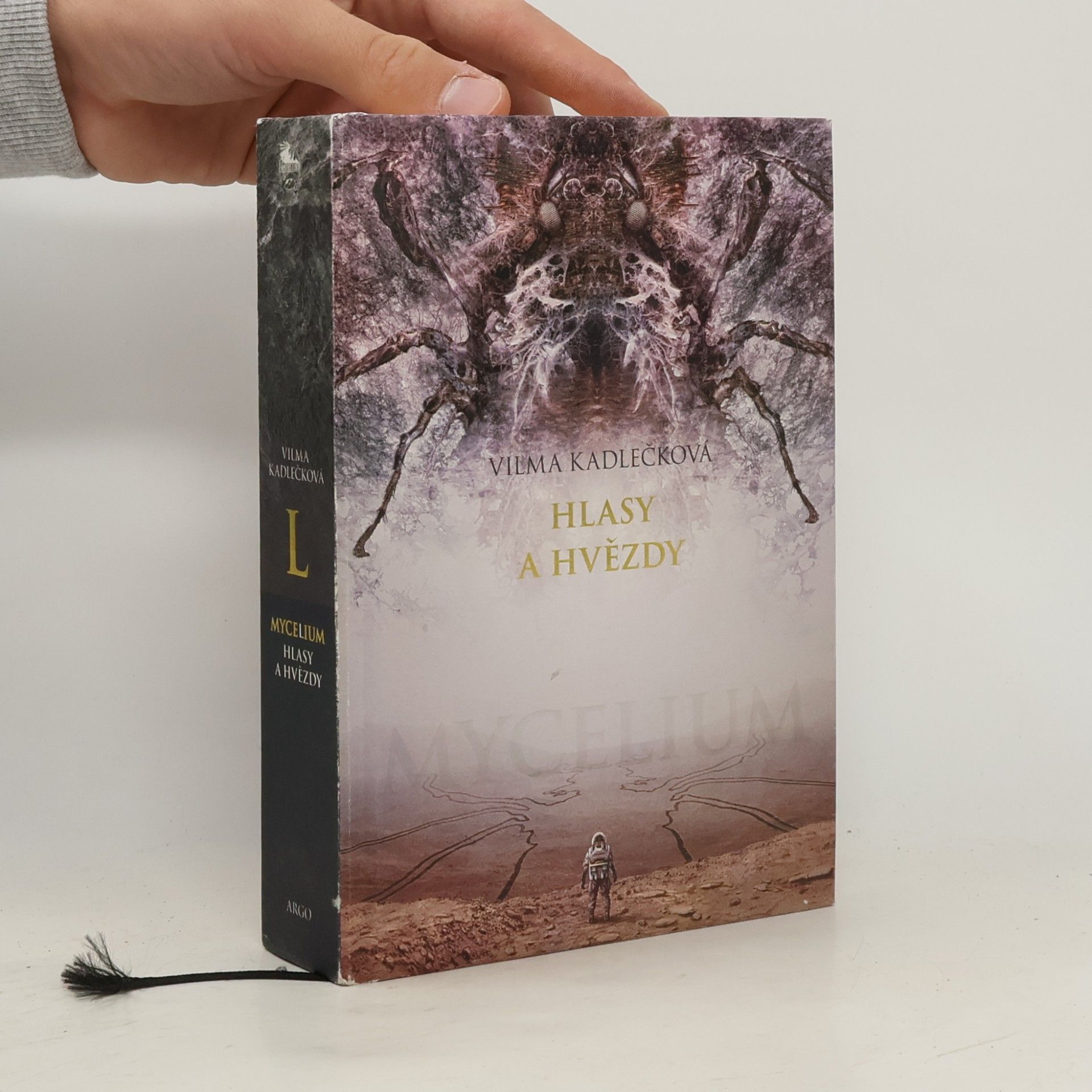 Vilma Kadlečková Mycelium Hlasy a hvězdy