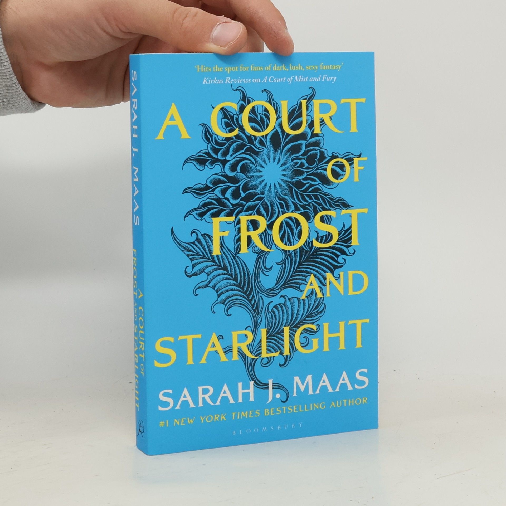 Sarah J. Maas A Court of Frost and Starlight