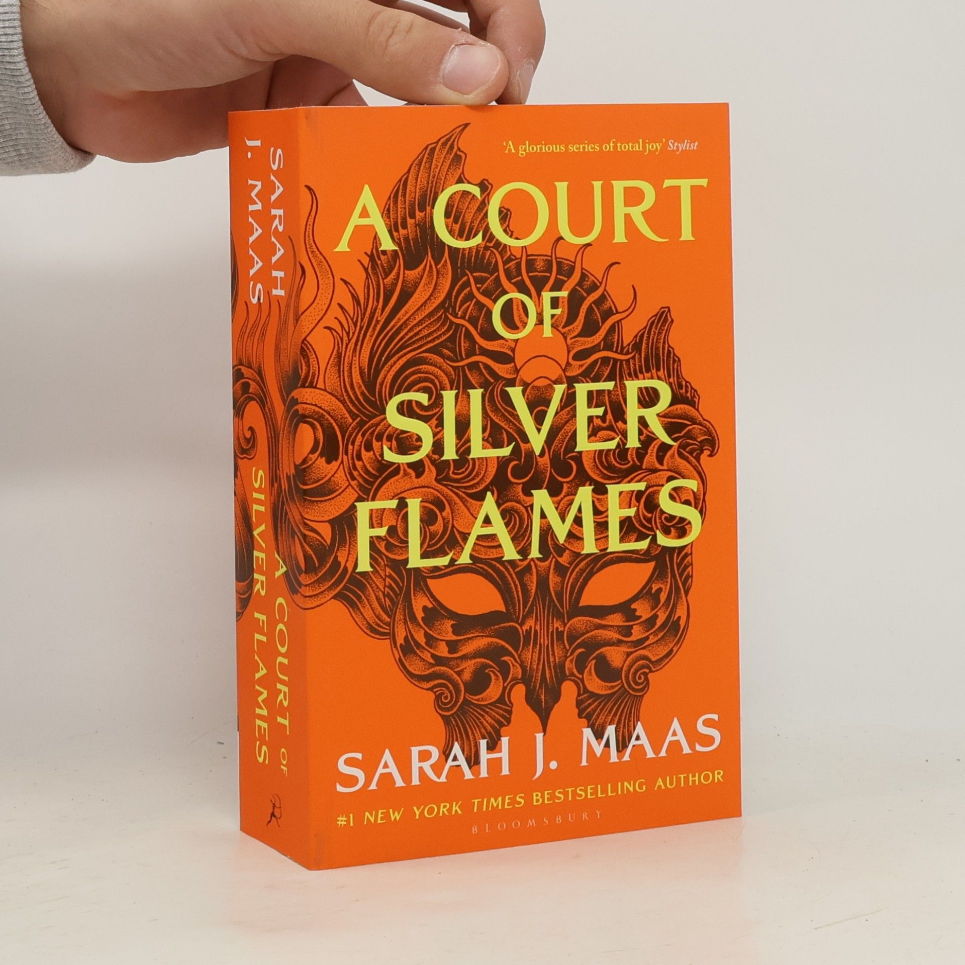Sarah J. Maas A Court of Silver Flames