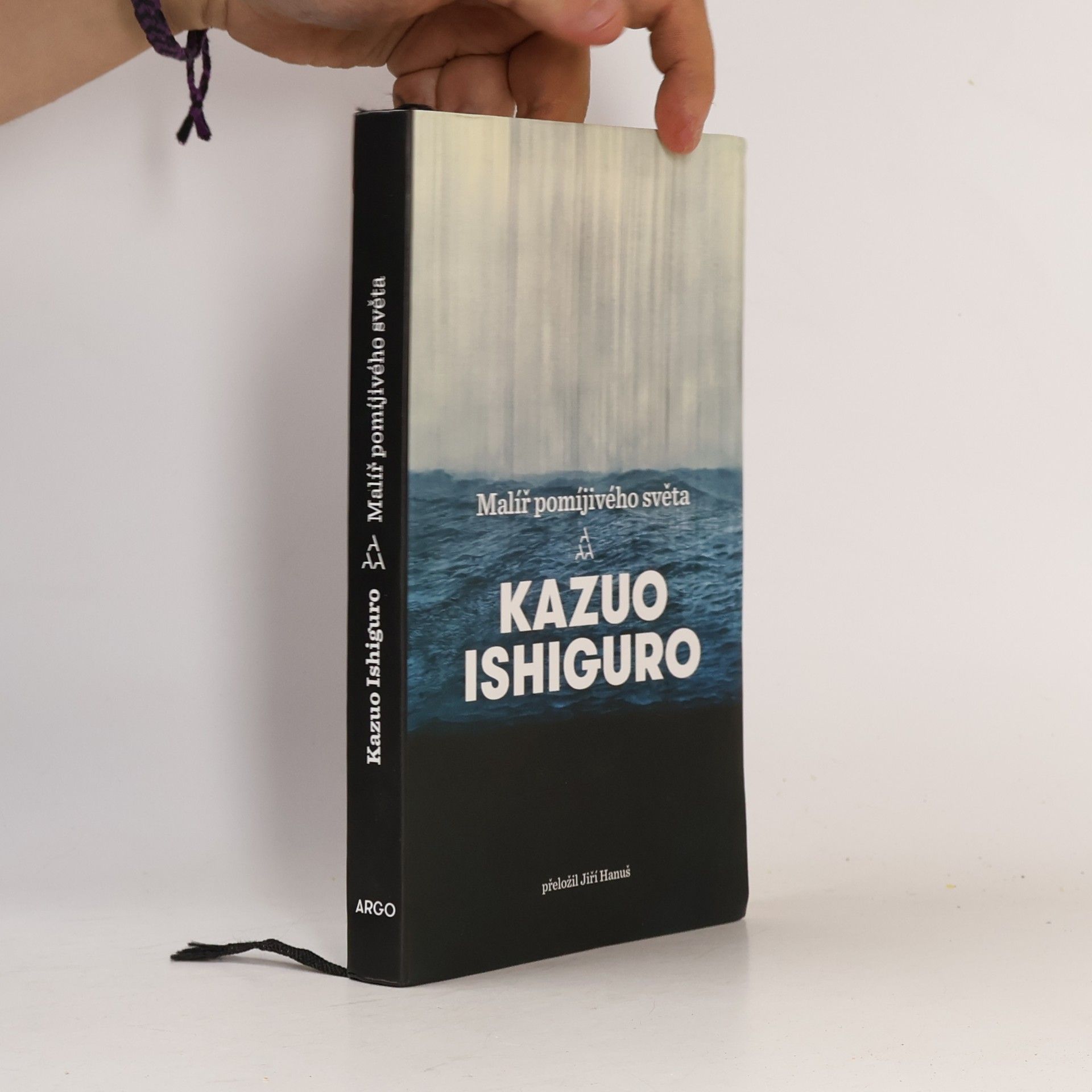 Kazuo Ishiguro Malíř pomíjivého světa