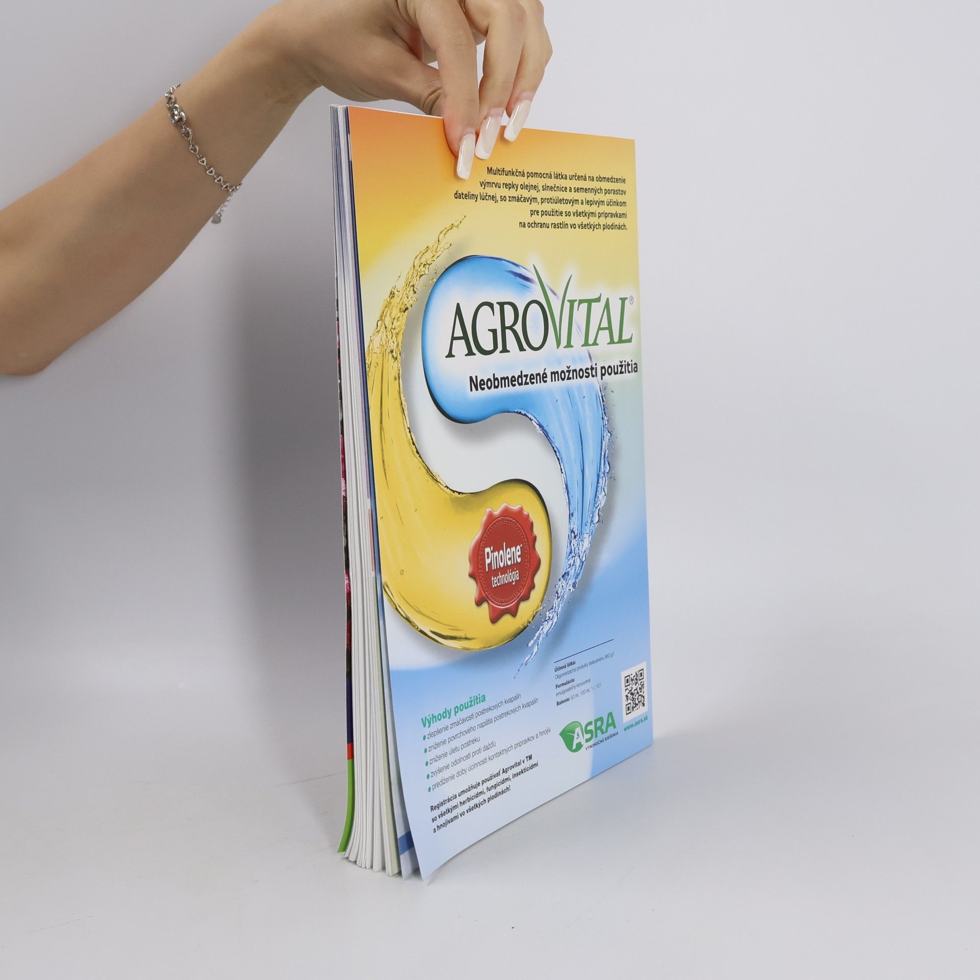 Juraj Matlák Atlas chorôb a škodcov ovocných plodín a viniča (6.vydanie)