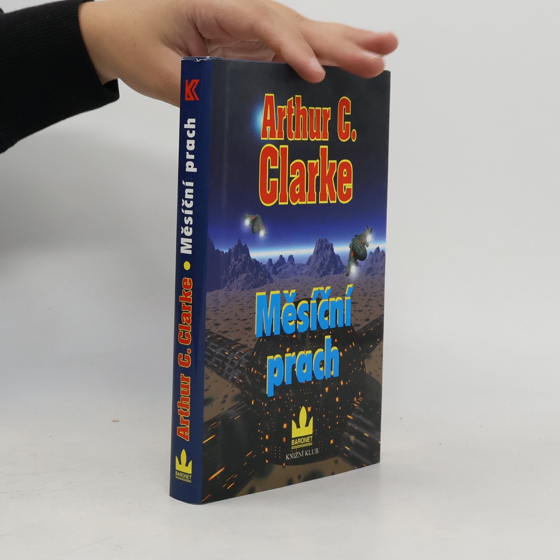 Arthur C. Clarke Měsíční prach