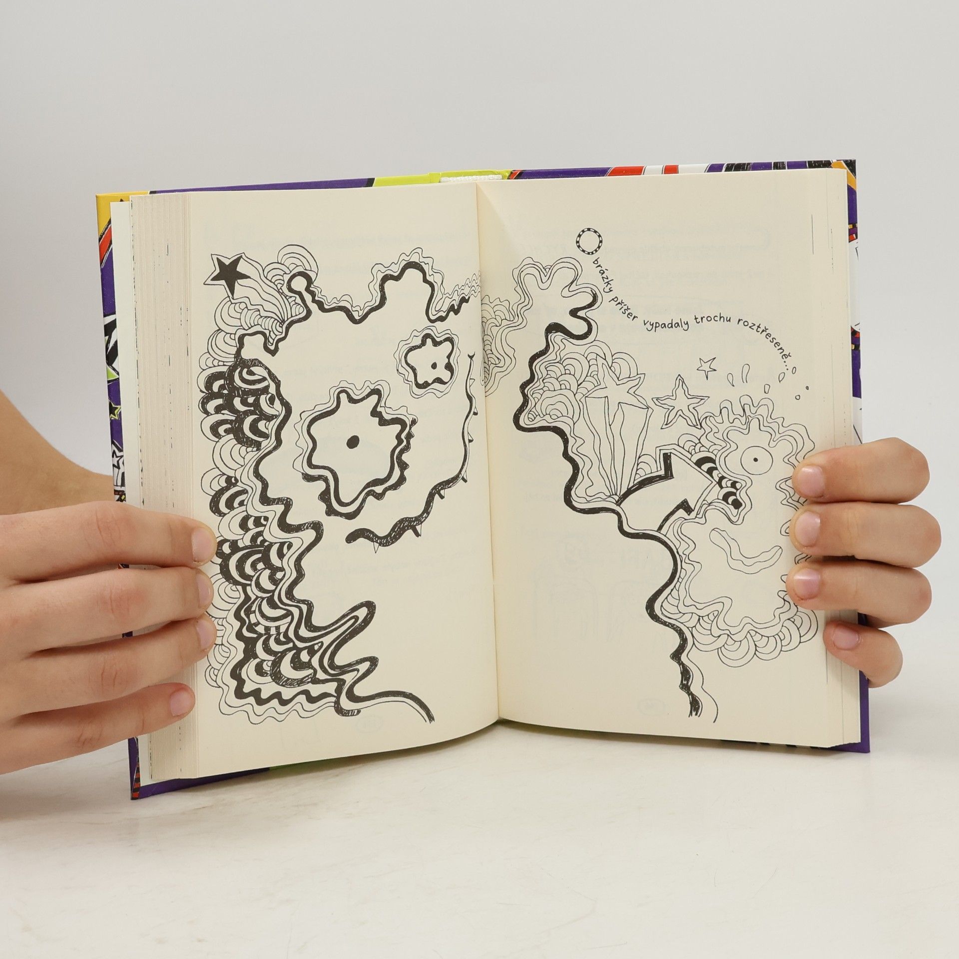 Liz Pichon Úžasný deník. Tom Gates. Naprosto fantastický (skoro ve všem)