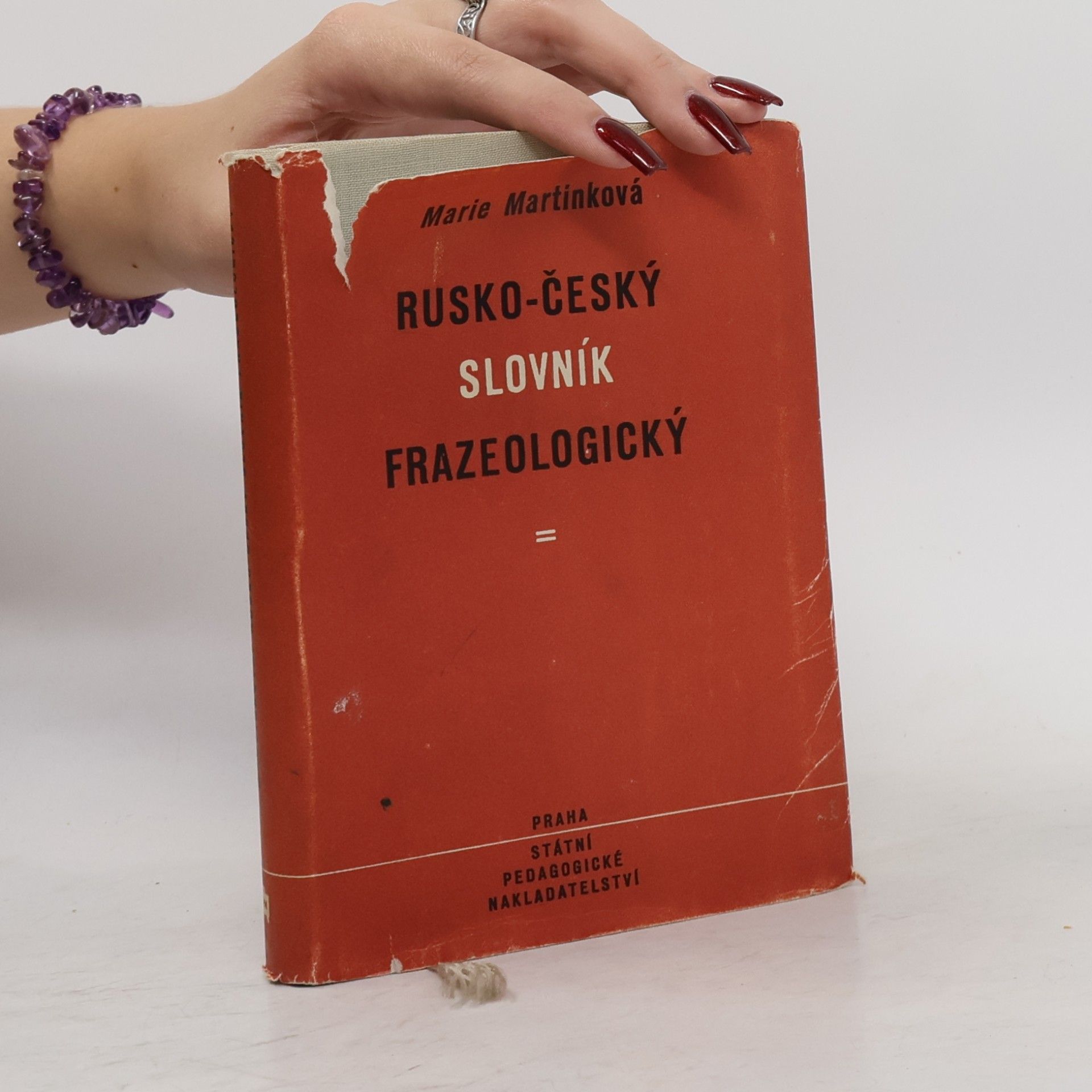 Martínková Marie Rusko-český frazeologický slovník