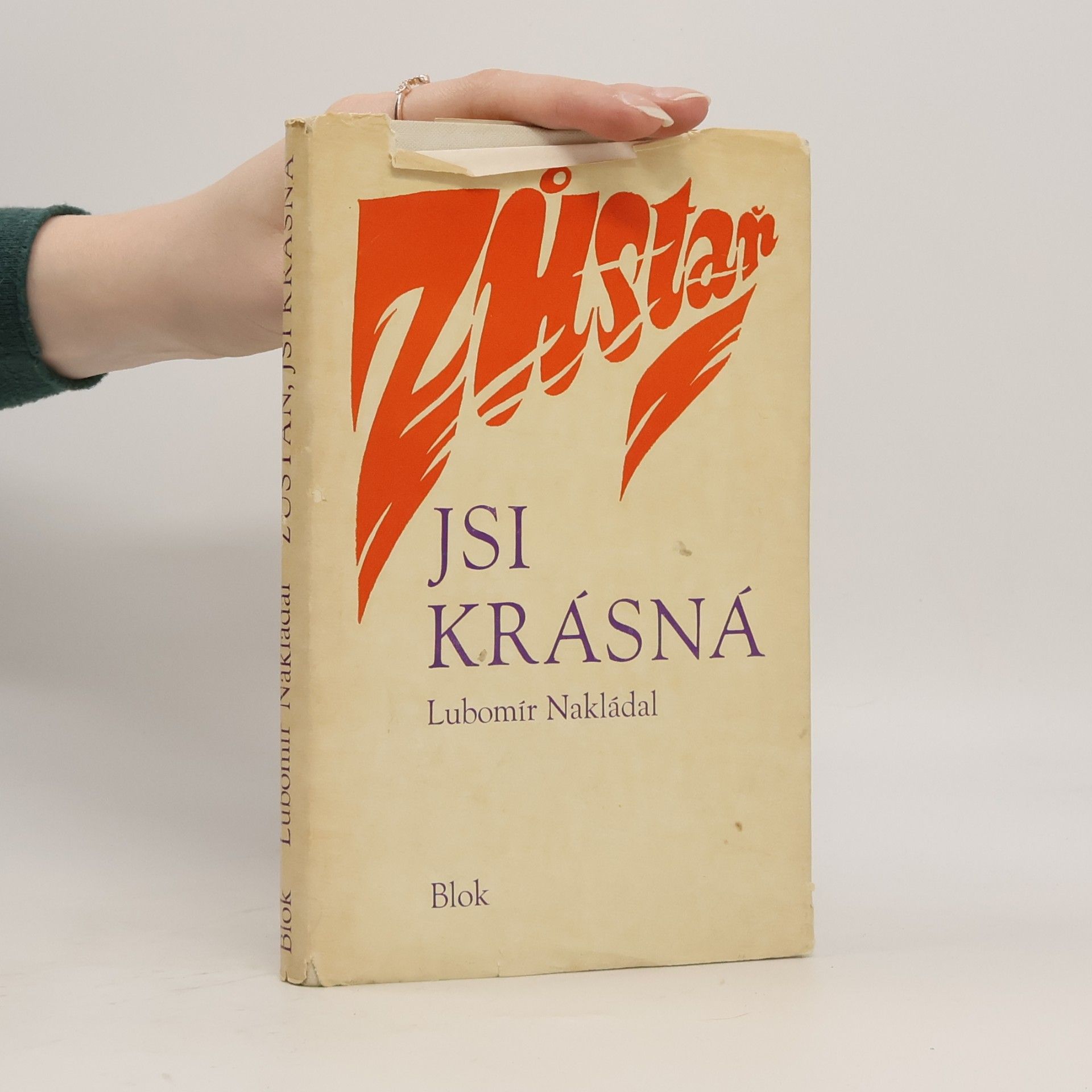 Zůstaň, jsi krásná