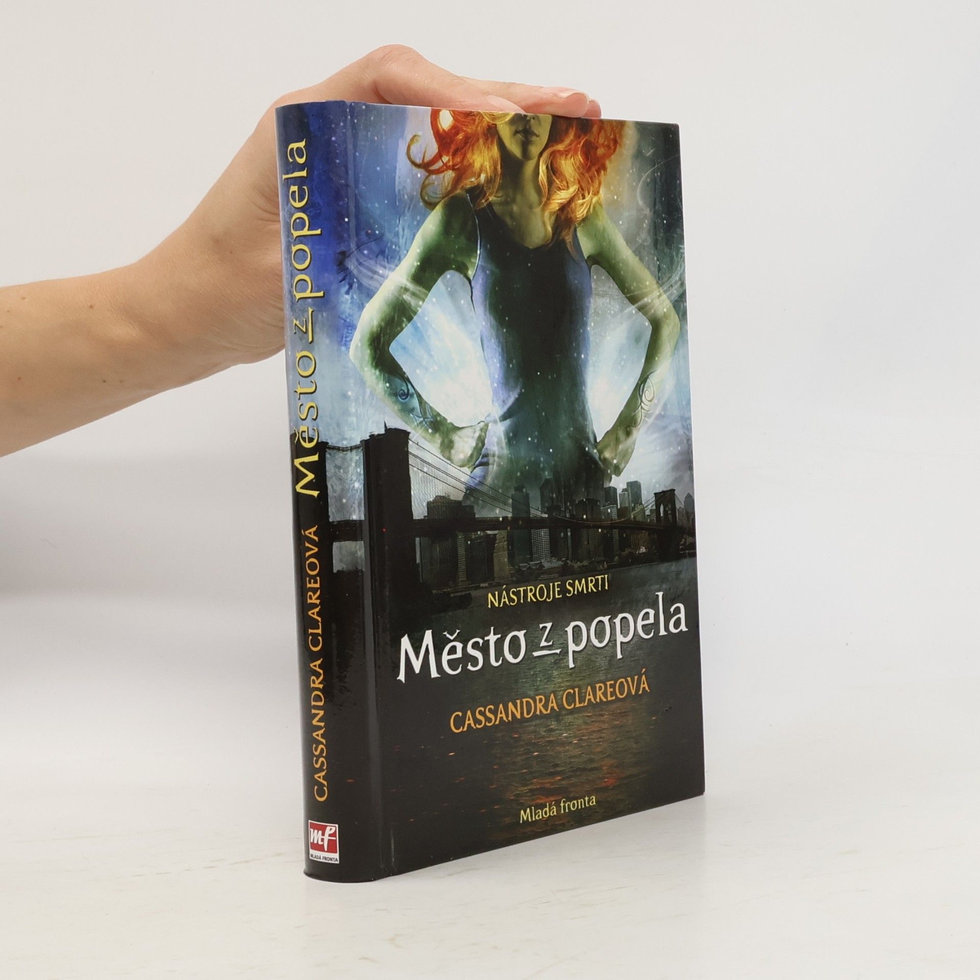 Cassandra Clare Nástroje smrti 2: Město z popela