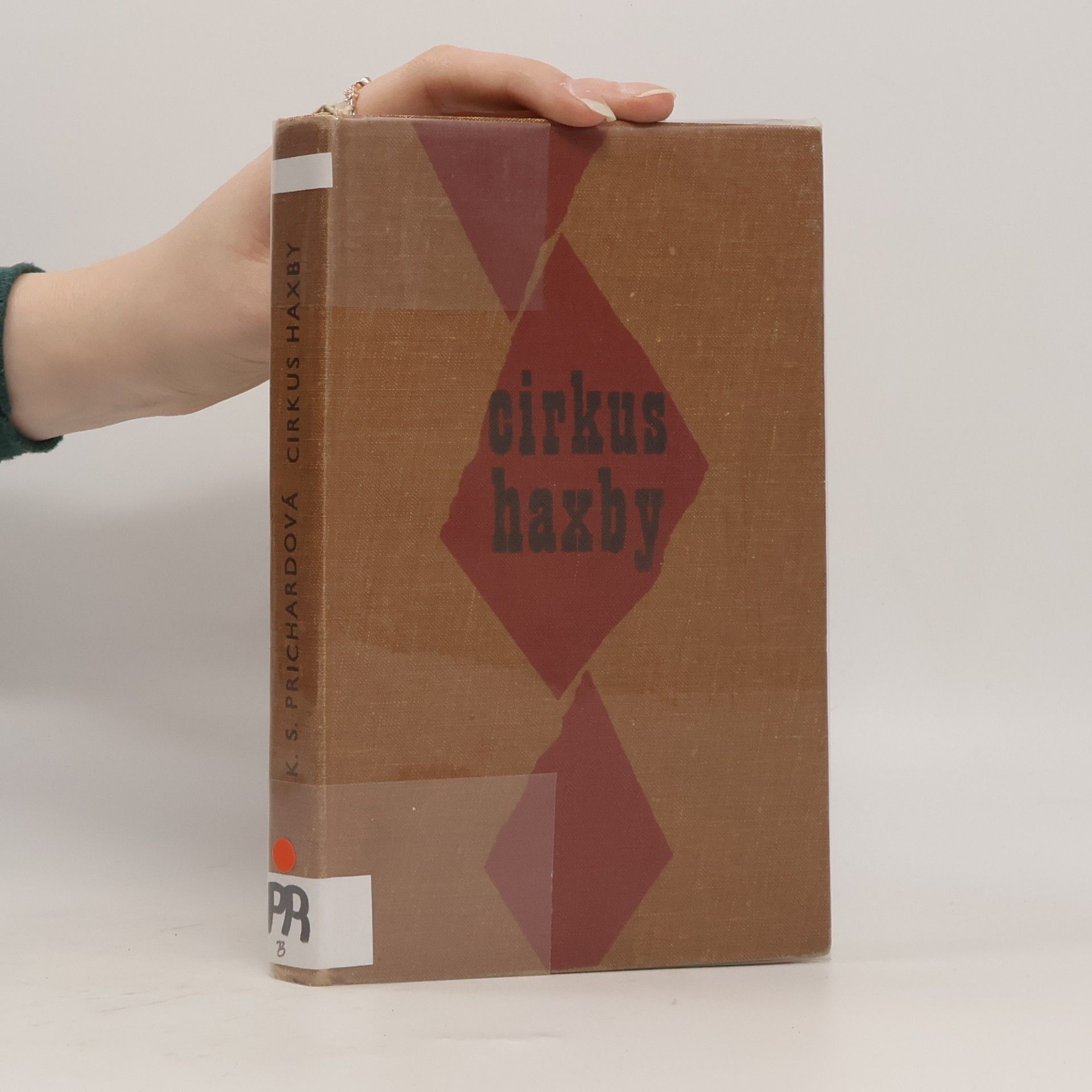Zora Wolfová Cirkus Haxby