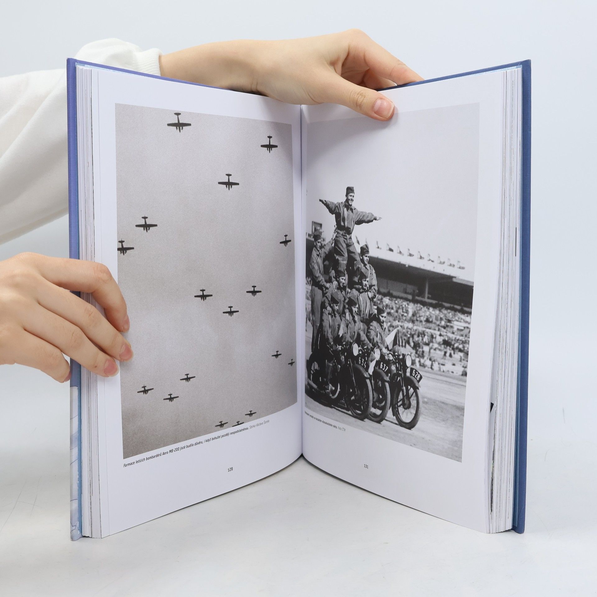 Václav Šorel Vzduch je naše moře: Historie českého a československého letectví v komiksu